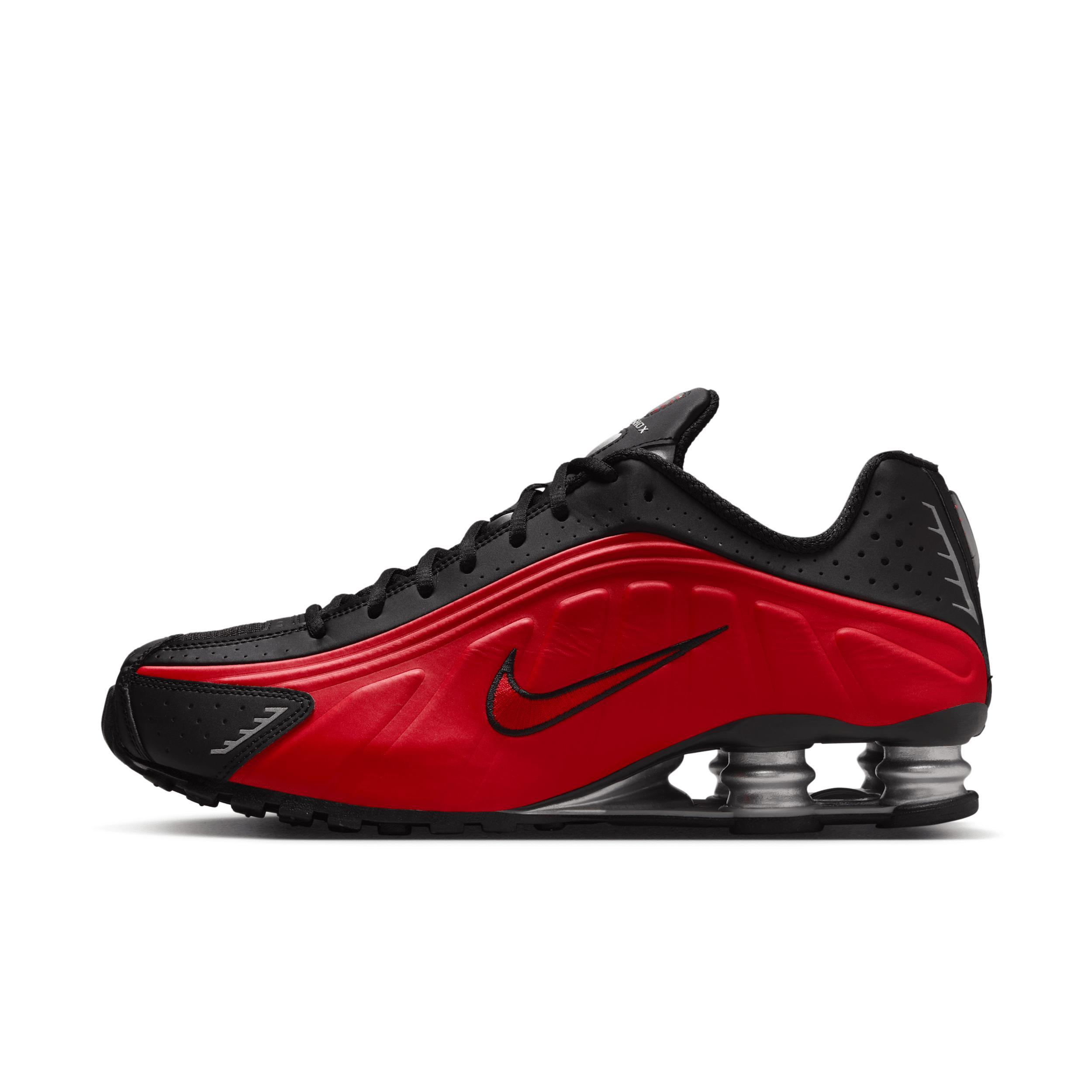 Nike Men's Shox R4 Shoes Product Image