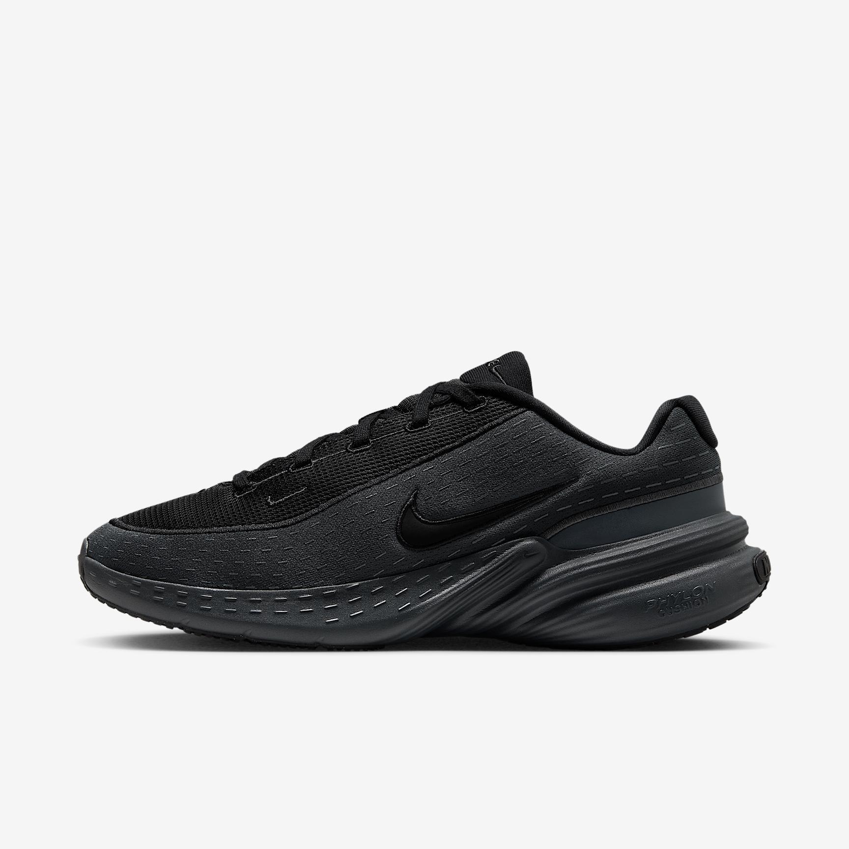 Nike Men's Uplift SC Shoes Product Image