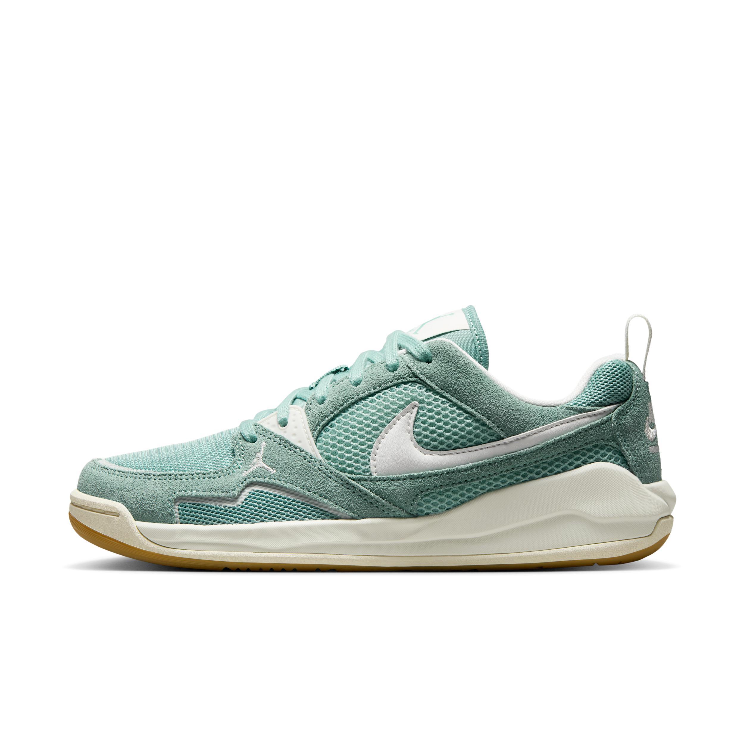Women's Jordan CMFT Era Shoes Product Image