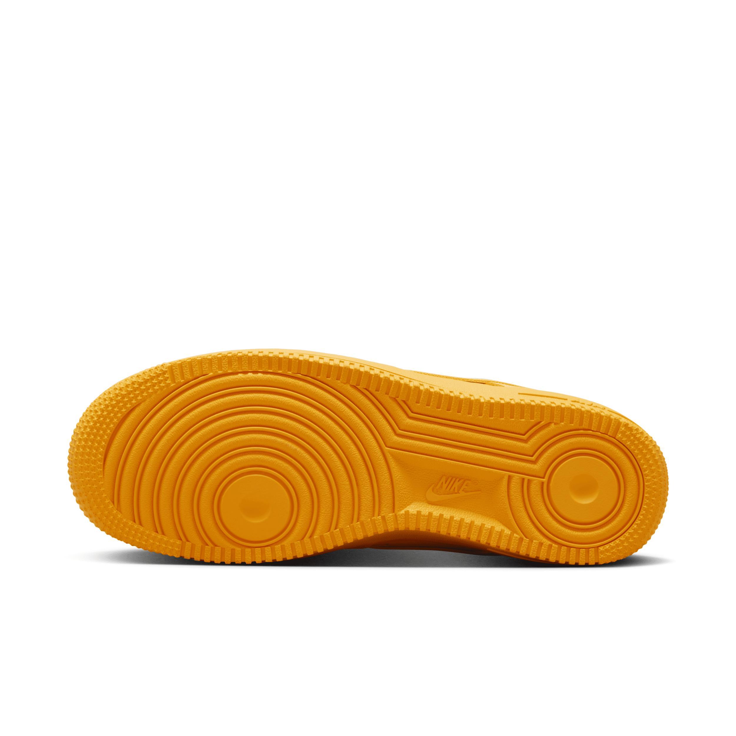 Nike Women's Air Force 1 '07 Shoes Product Image