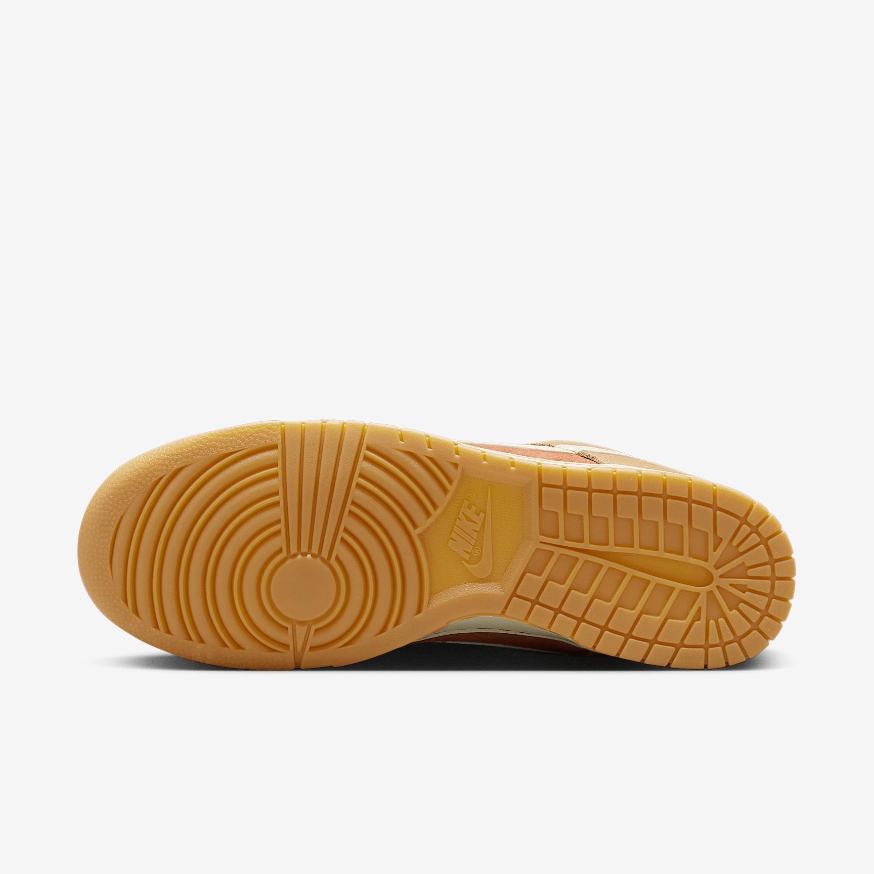 Nike Mens Dunk Low Retro SE Casual Shoes in Pale Ivory/White/Light Orewood Brown Product Image