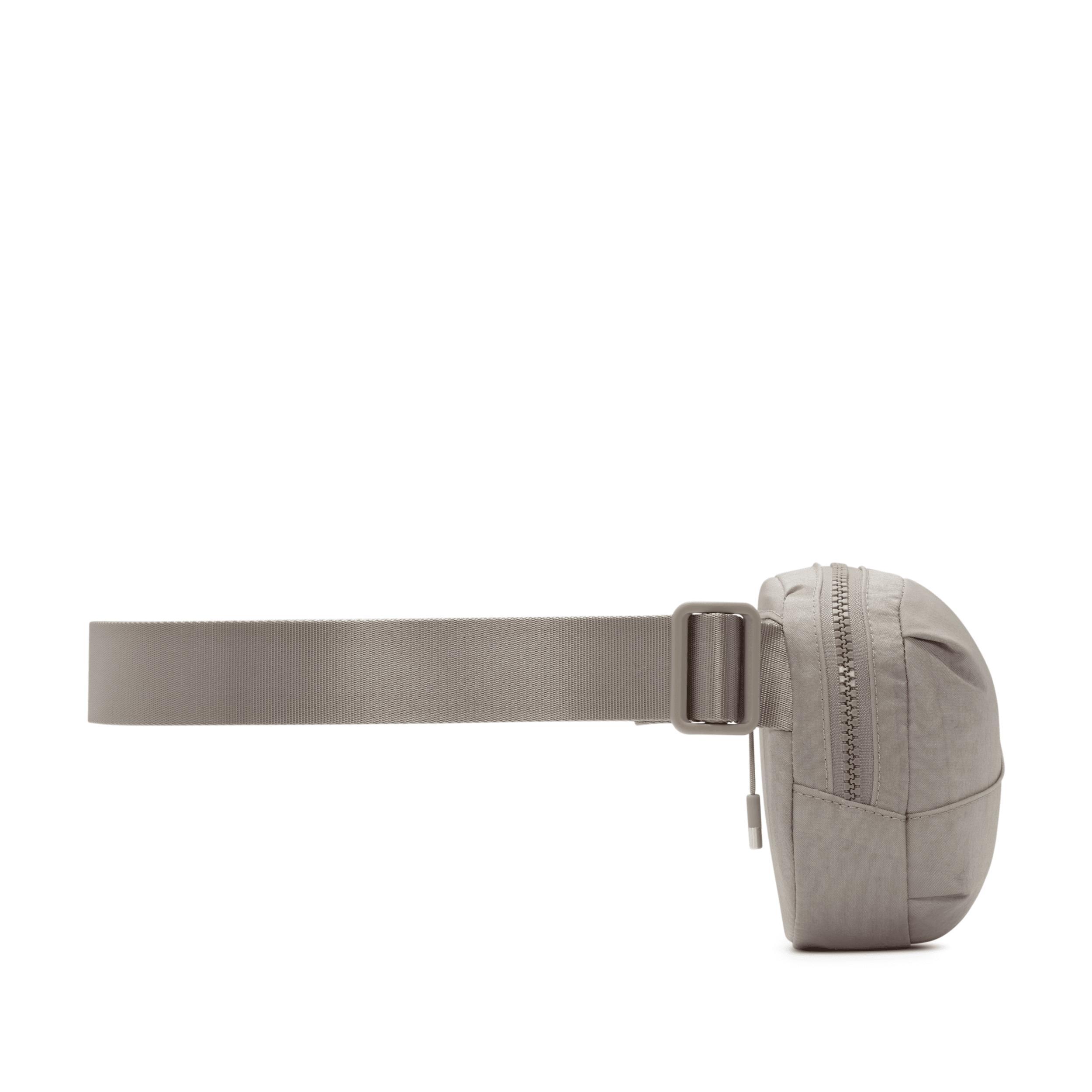 Nike Aura Crossbody Bag (2L) Product Image