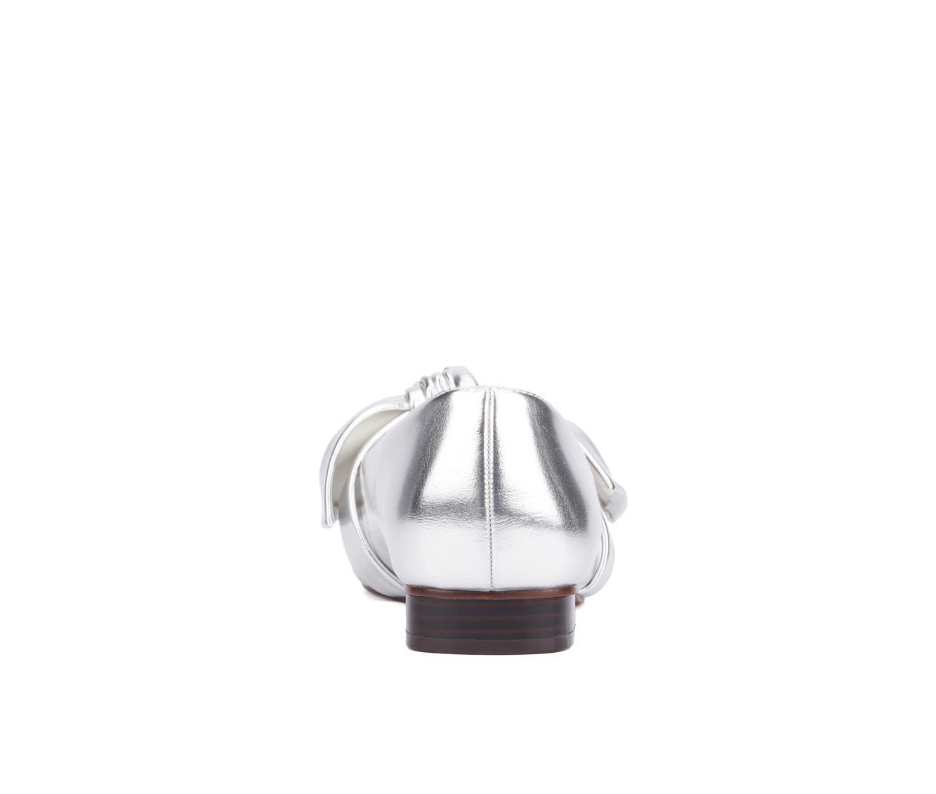 Women's New York and Company Domenica Loafers Product Image
