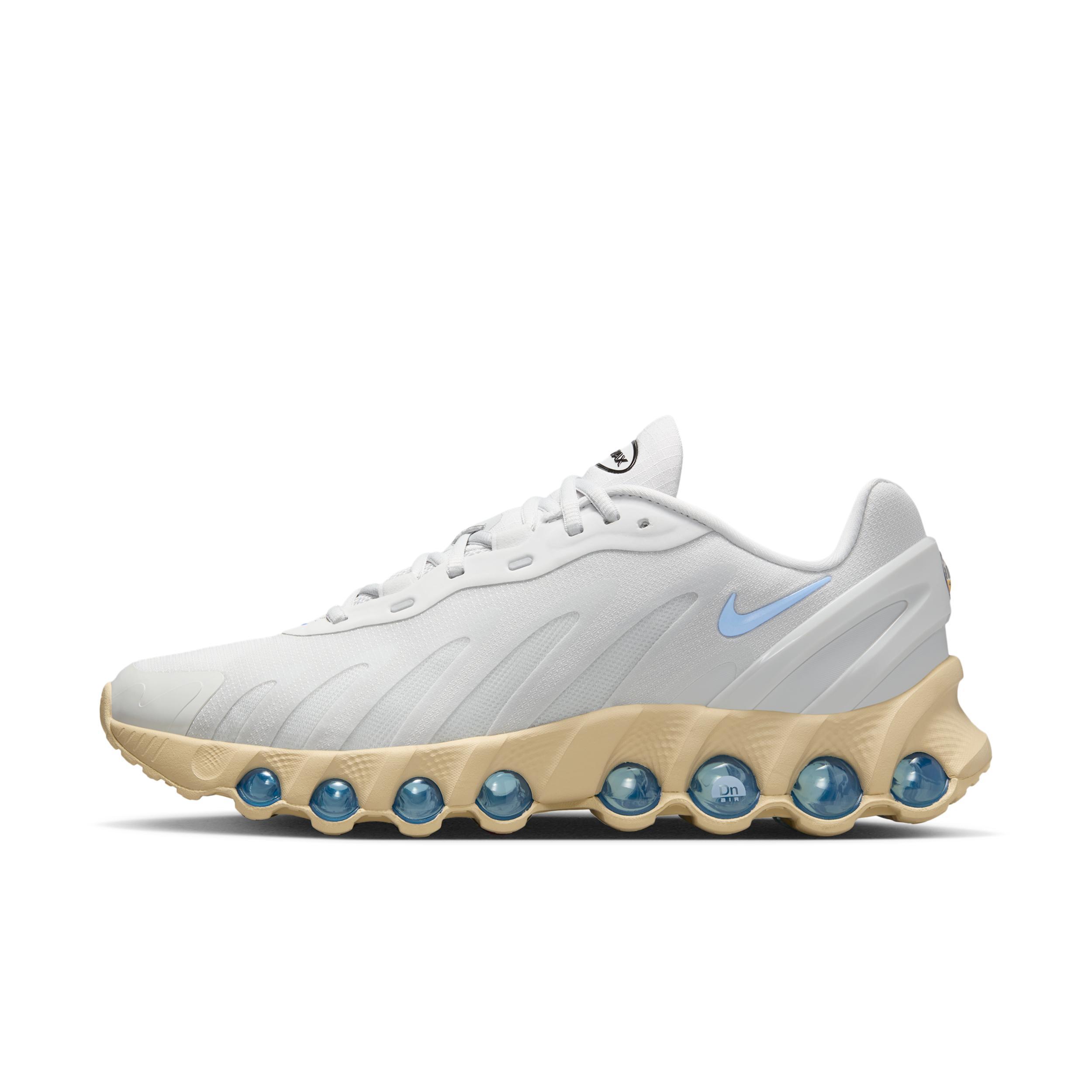 Nike Men's Air Max Dn8 Shoes Product Image