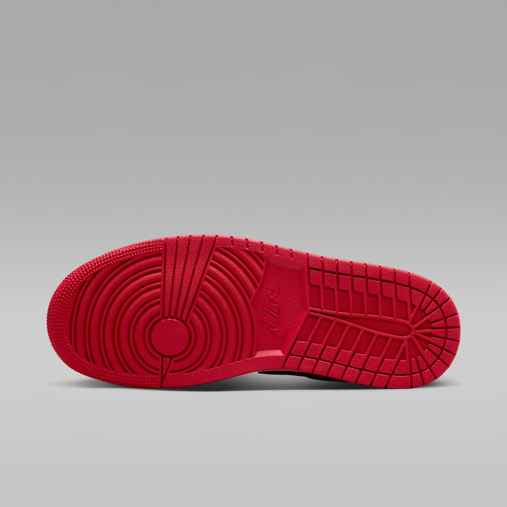 Women's Air Jordan 1 Low SE Shoes Product Image
