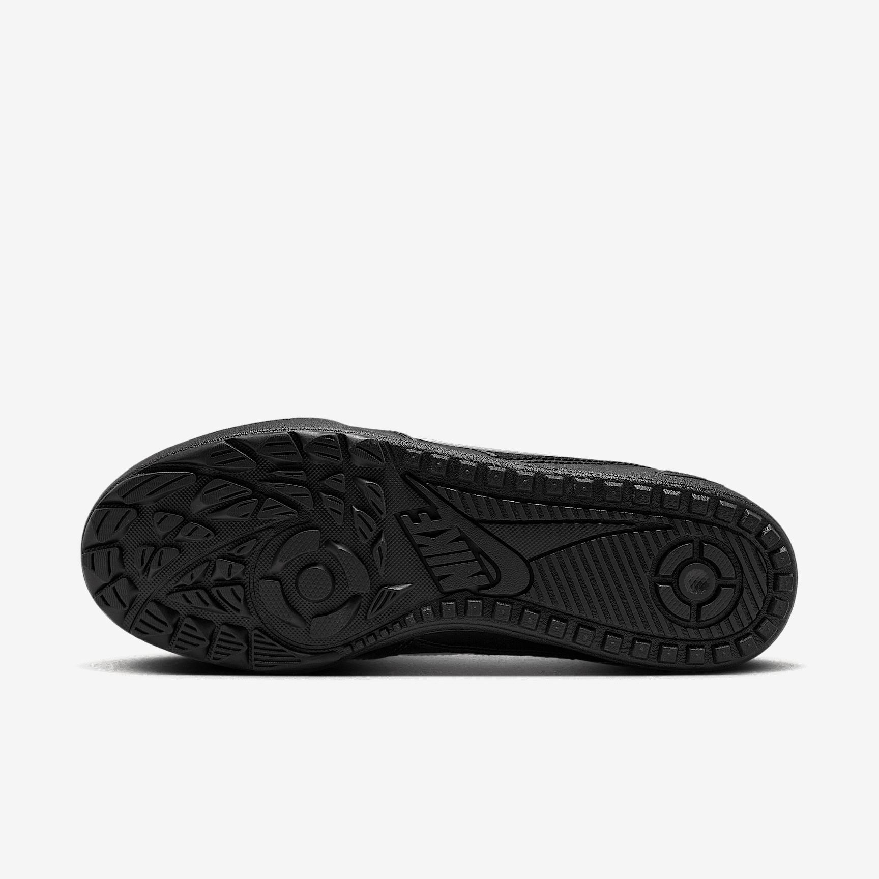 Nike Women's Terra Manta Shoes Product Image