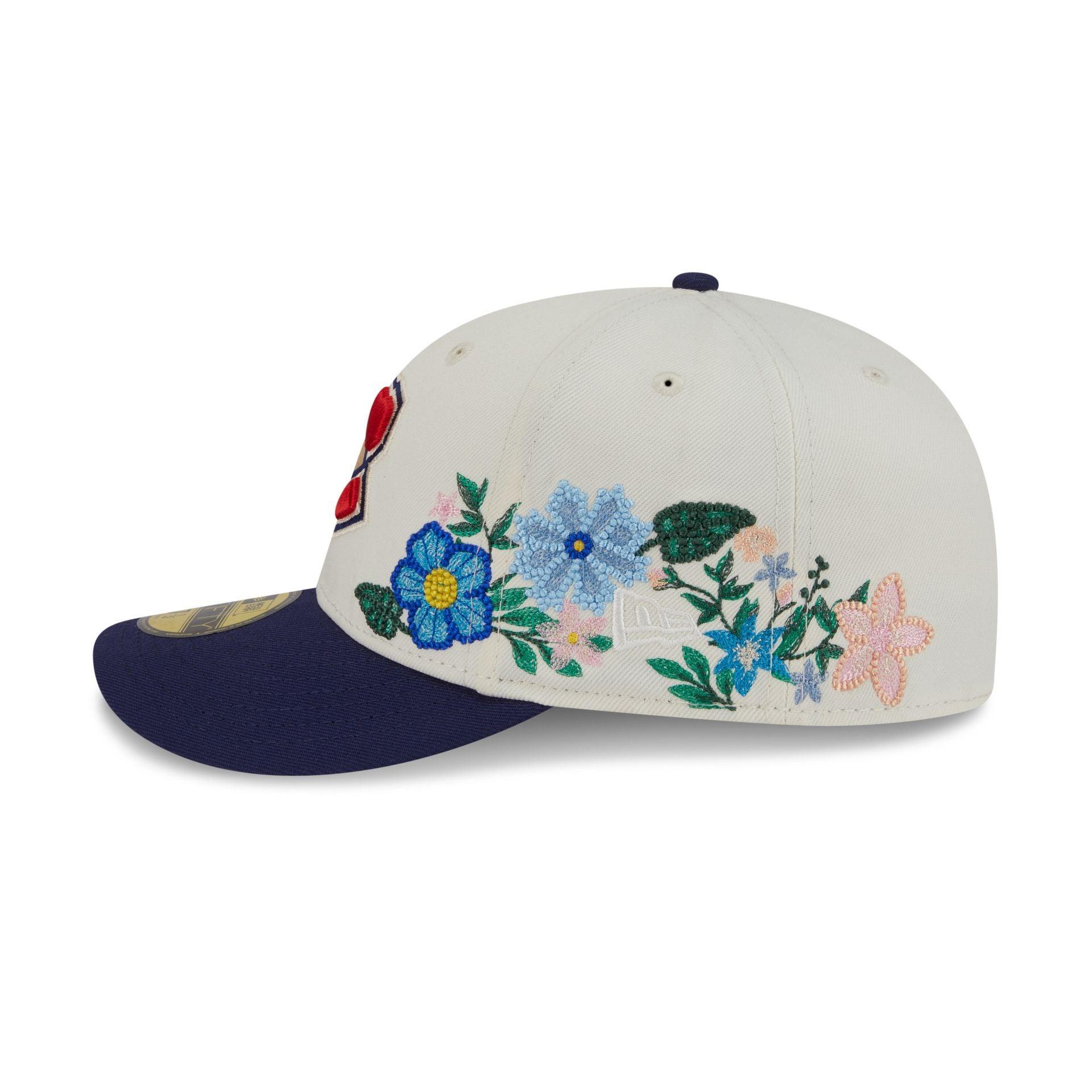 Montreal Canadiens Tonal Florals White 59FIFTY Fitted Hat Male Product Image