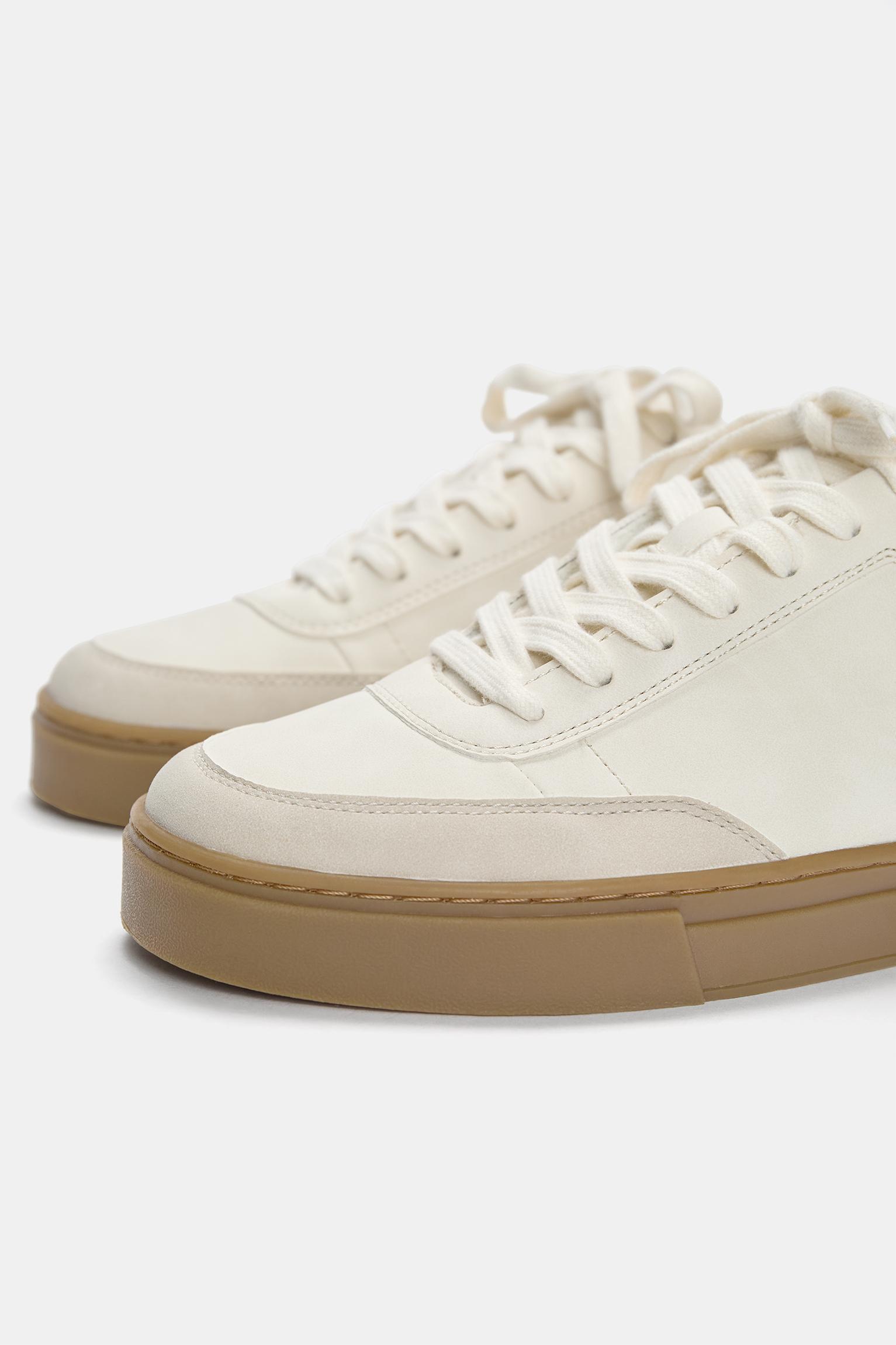 Casual sneakers Product Image