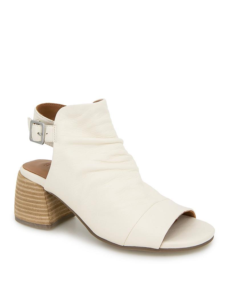 Gentle Souls by Kenneth Cole Womens Marrion Shooties Product Image