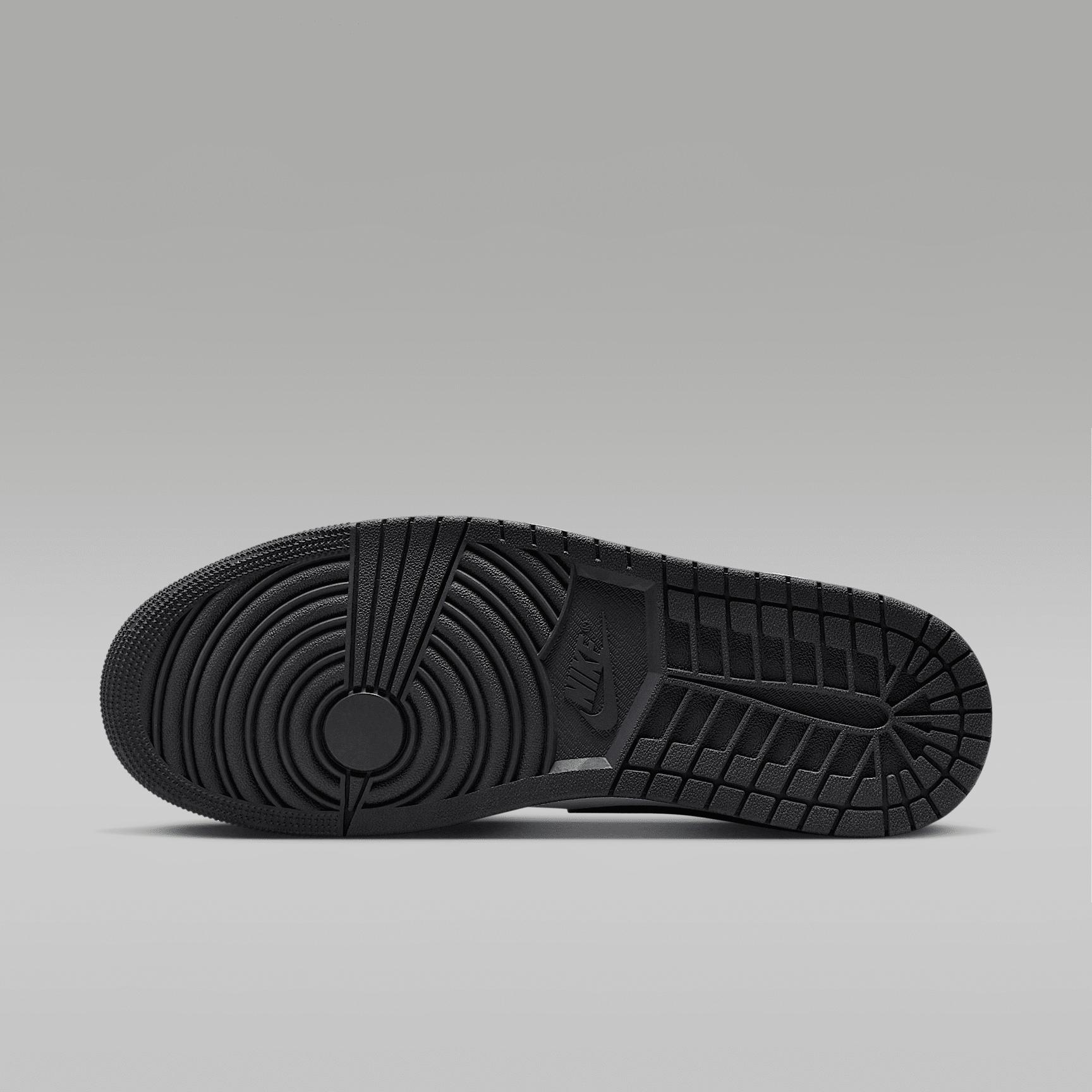 Air Jordan 1 Mid Men's Shoes Product Image