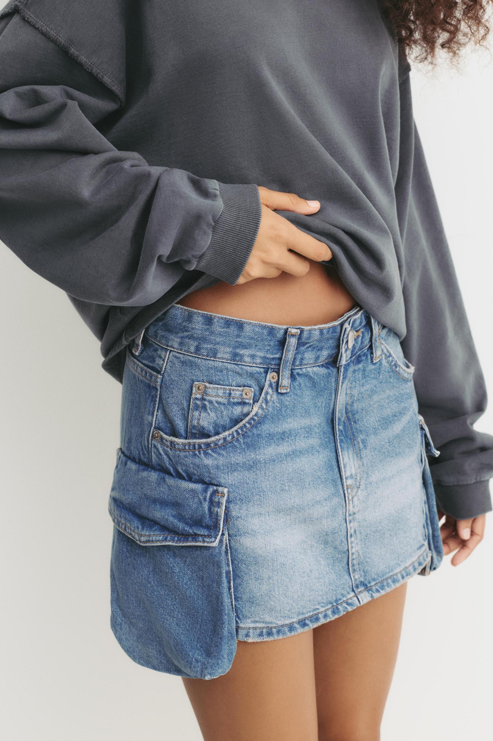 Denim cargo mini skirt Product Image