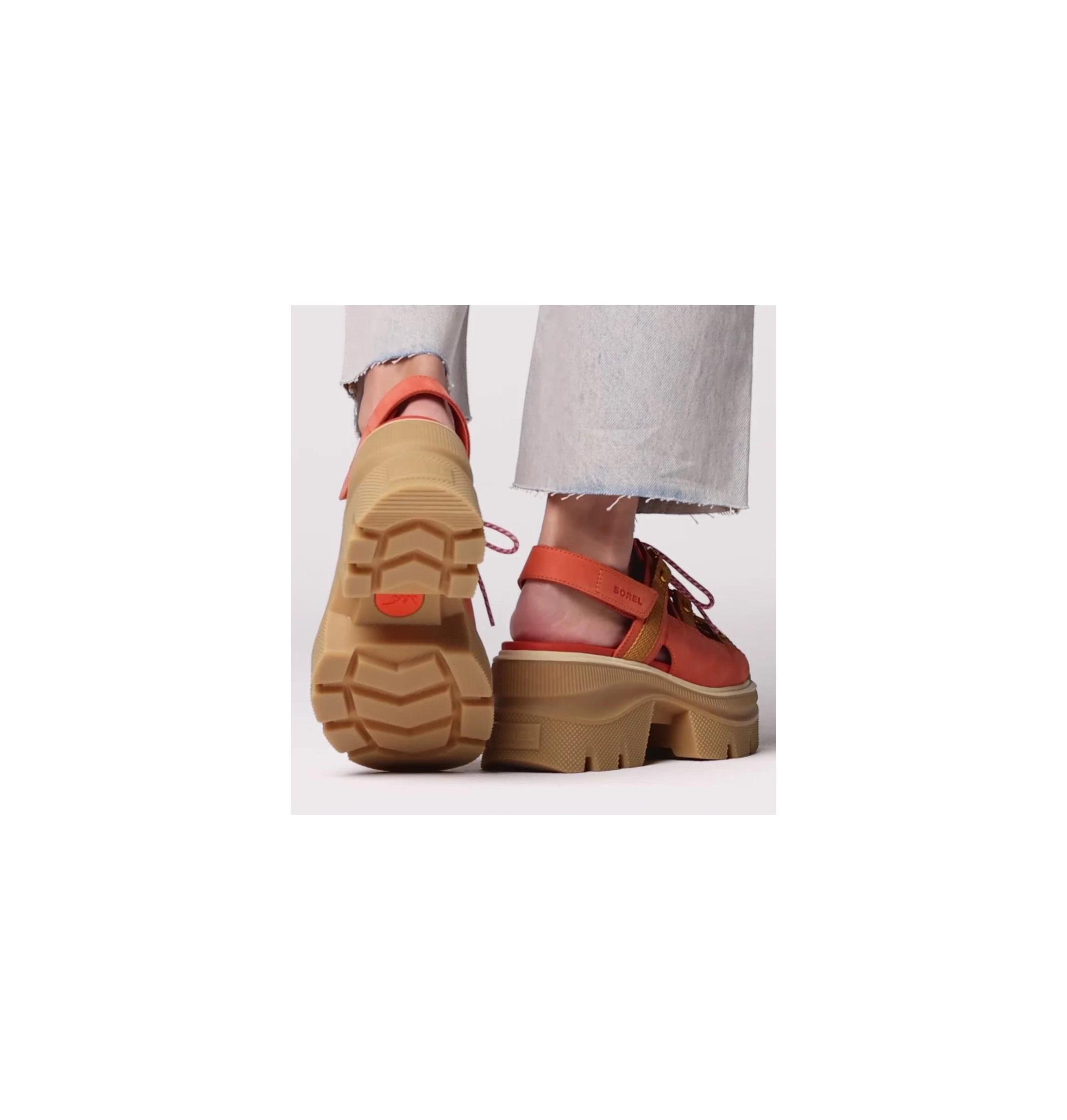 REIN CB™ Women's Lace Platform Sandal Product Image