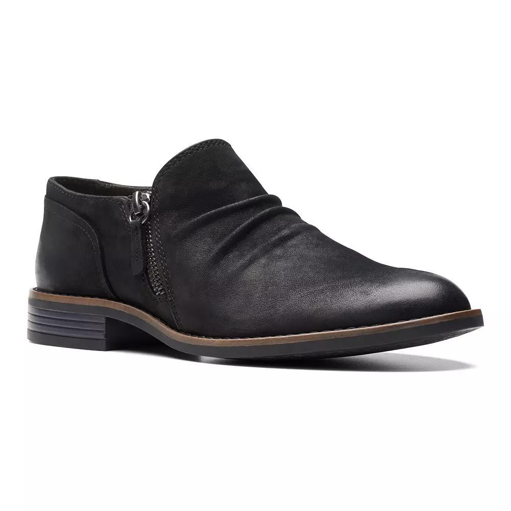Clarks Camzin Pace Women's Nubuck Shooties, Size: 10, Black Product Image
