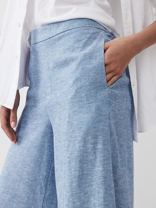 Wide-Leg Linen-Blend Cropped Pull-On Pant Product Image