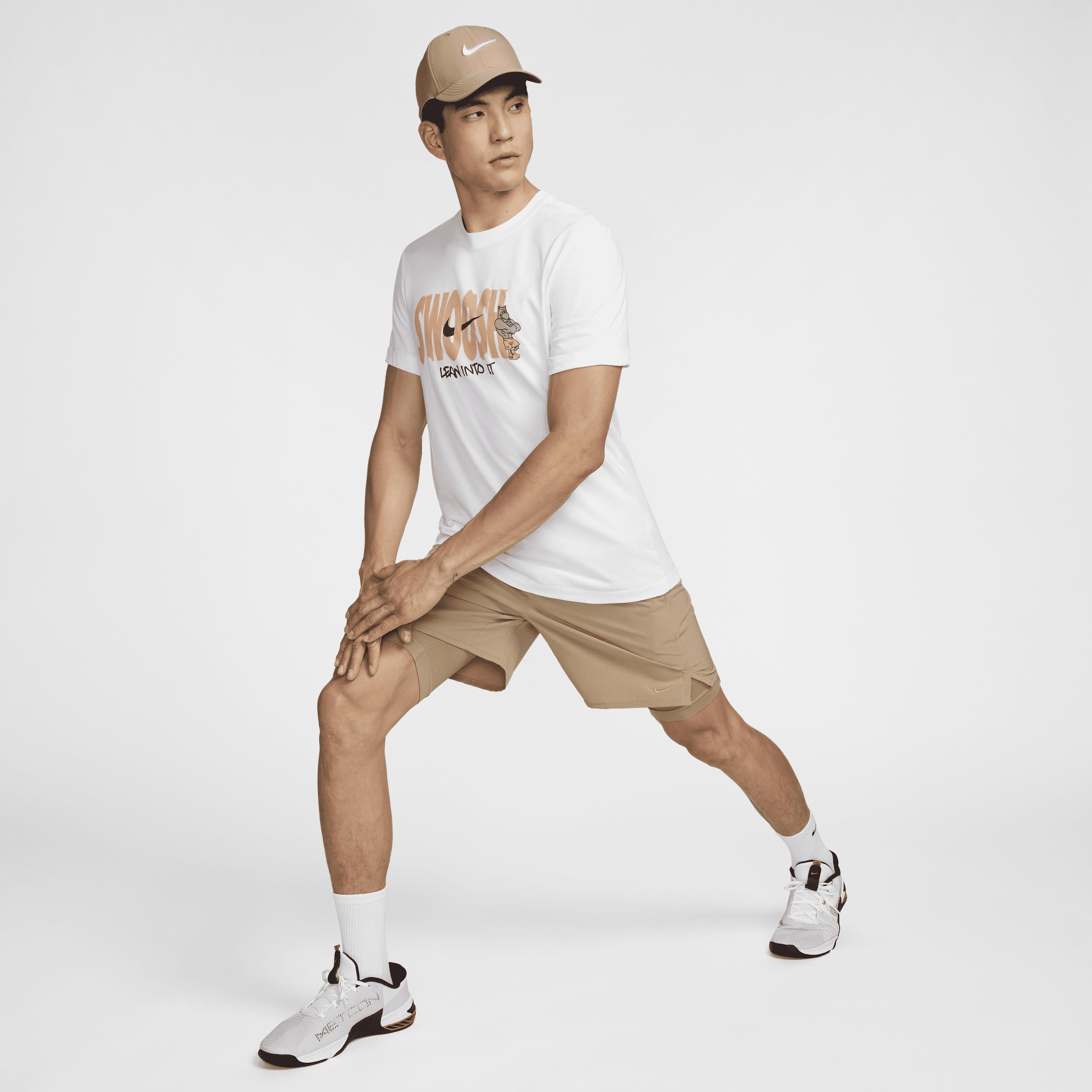 Nike Men's Dri-FIT Fitness T-Shirt Product Image