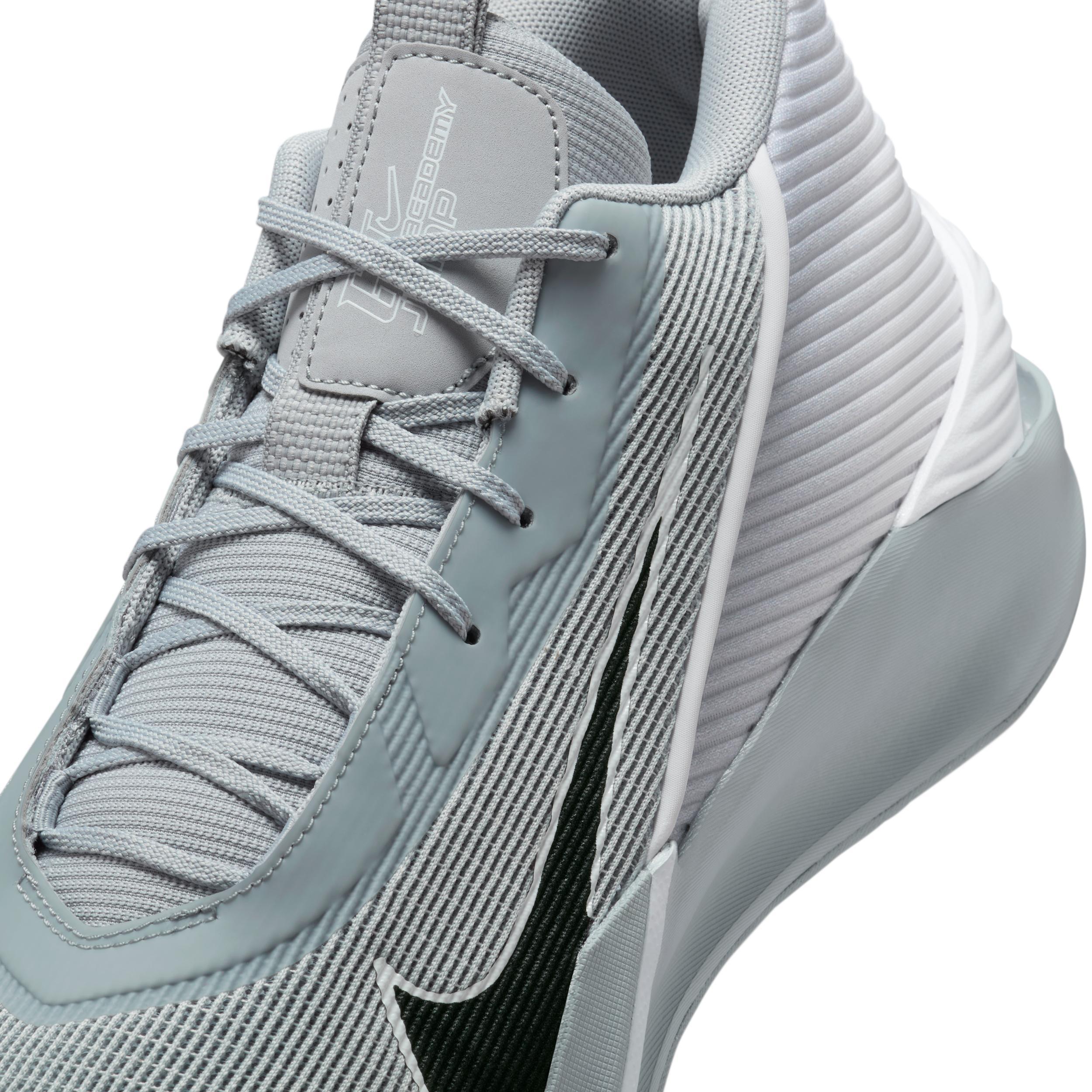 Nike Men's G.T. Jump Academy Basketball Shoes Product Image