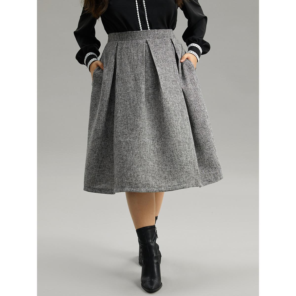 Plus Size Plain Texture Pleated Pocket Cropped Skirt Women DimGray Office Texture No stretch Pocket Work Skirts BloomChic 12/L Product Image