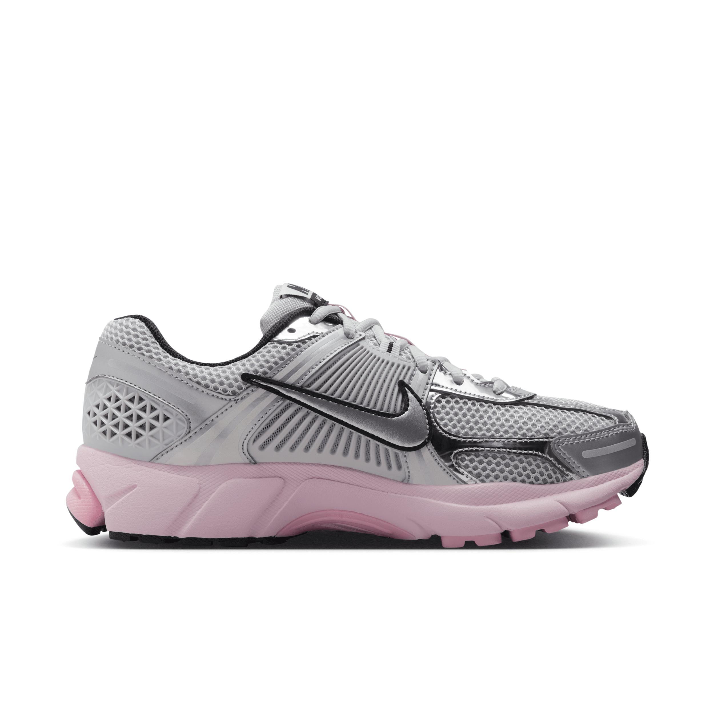 Nike Women's Zoom Vomero 5 Shoes Product Image