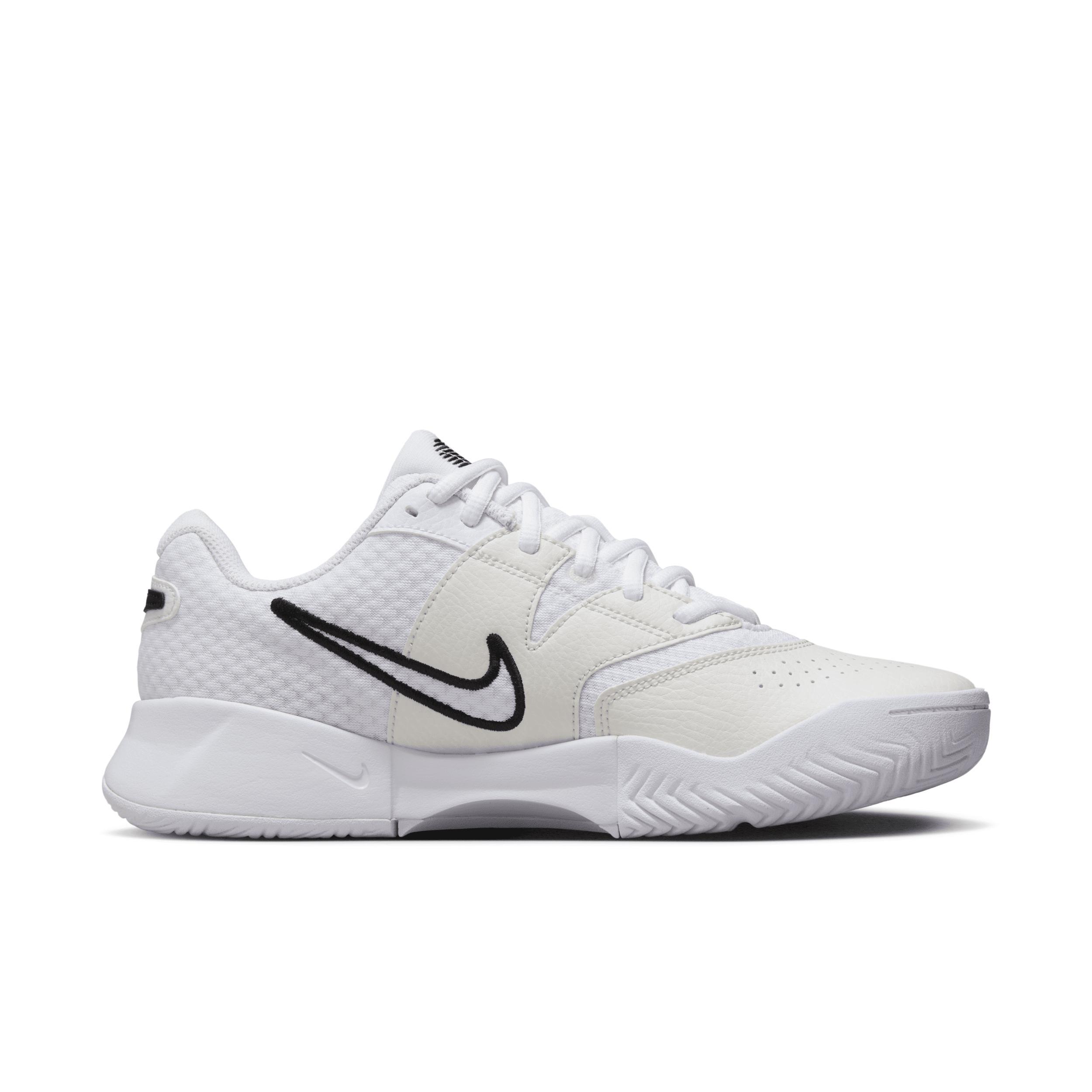 Nike Women's Court Lite 4 Tennis Shoes Product Image