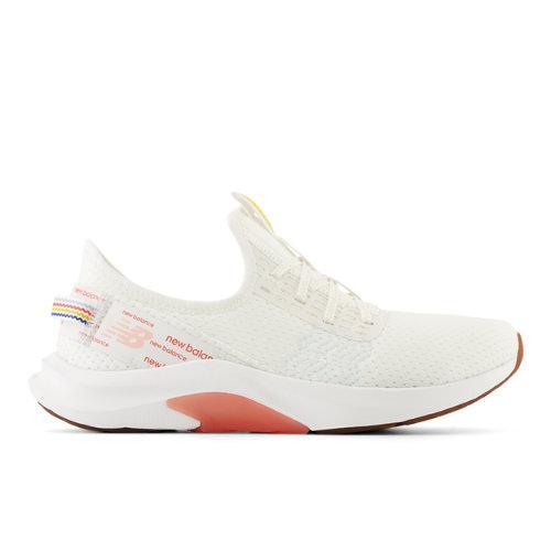 New Balance DynaSoft Nergize Sport V2 (Sea Salt/Gulf Red) Women's Shoes Product Image
