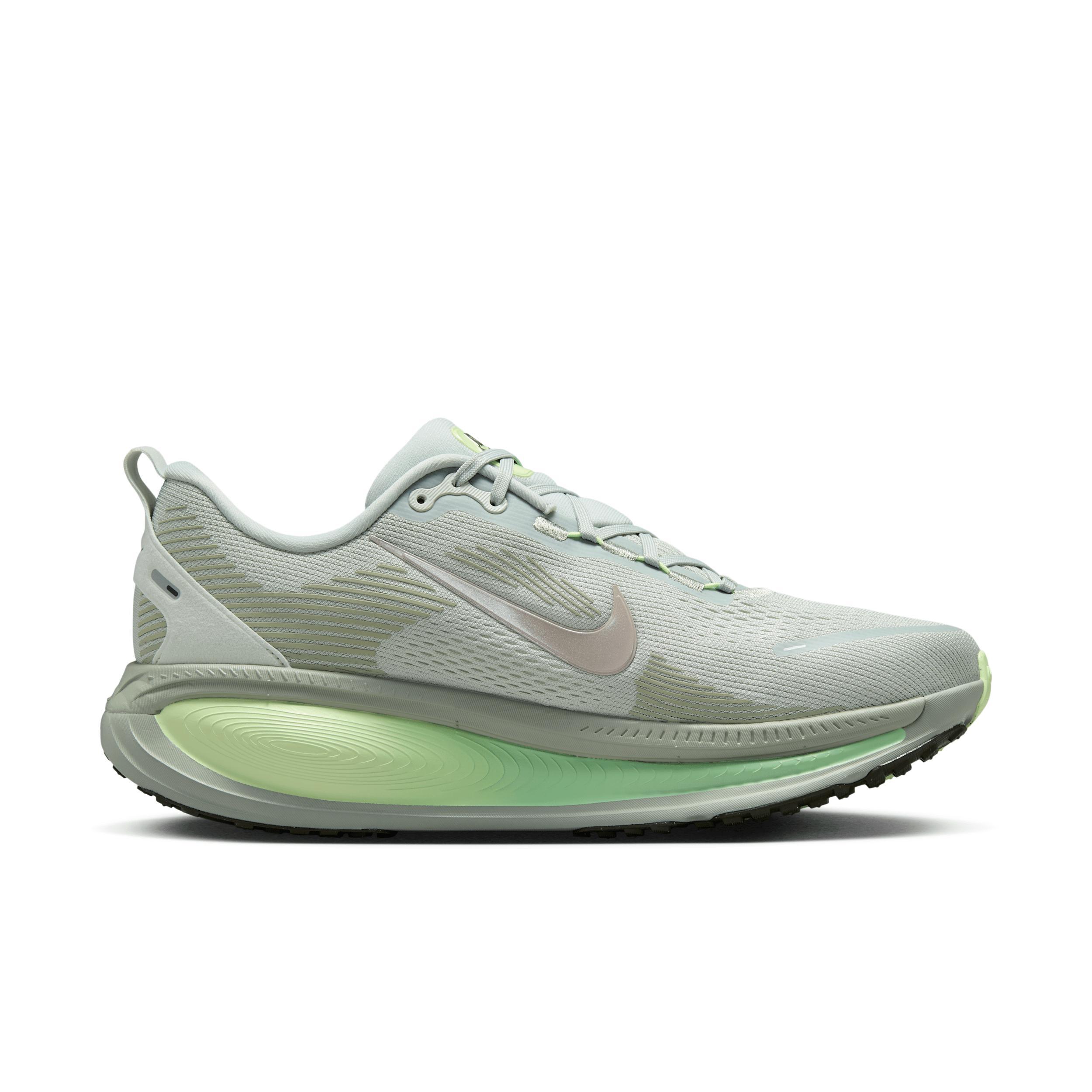 Nike Men's Vomero 18 Road Running Shoes Product Image
