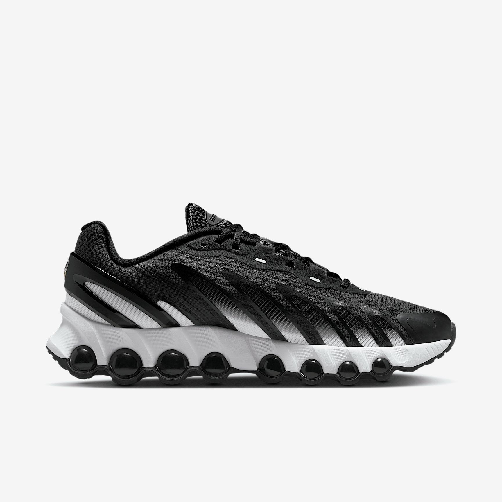 Nike Air Max Dn8 Men's Shoes Product Image