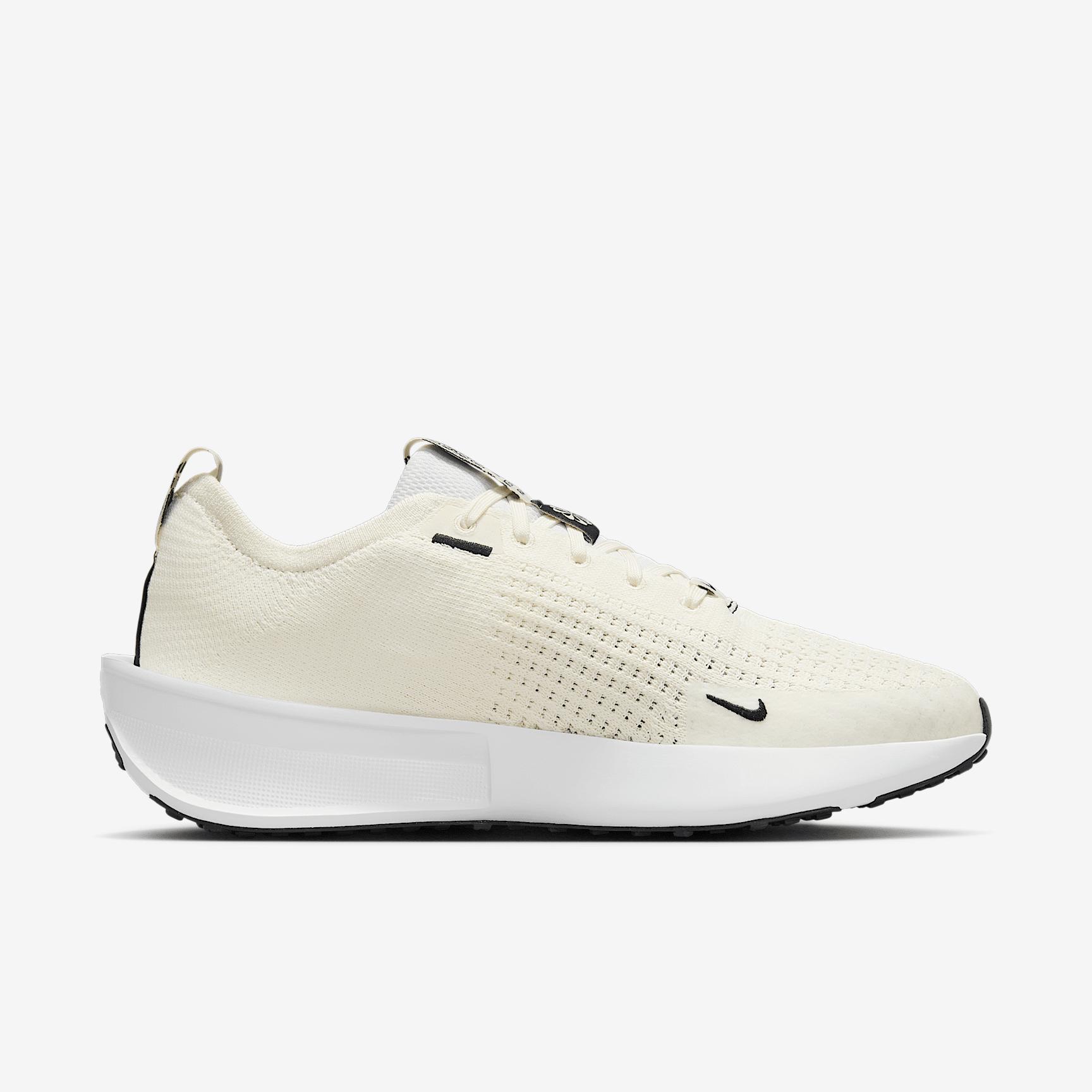 Nike Women's Interact Run Road Running Shoes Product Image