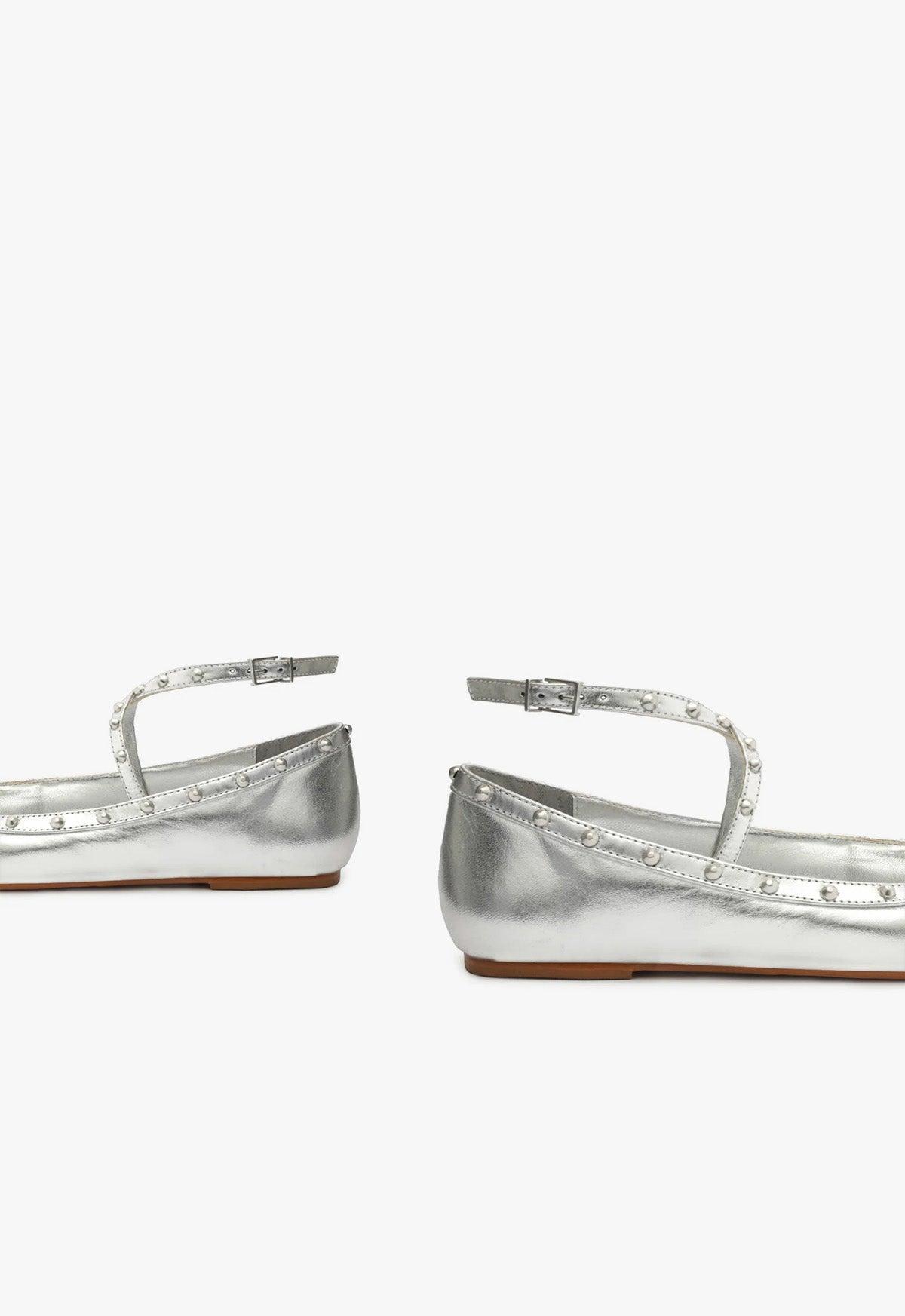 Larissa Metallic Leather Flat Product Image