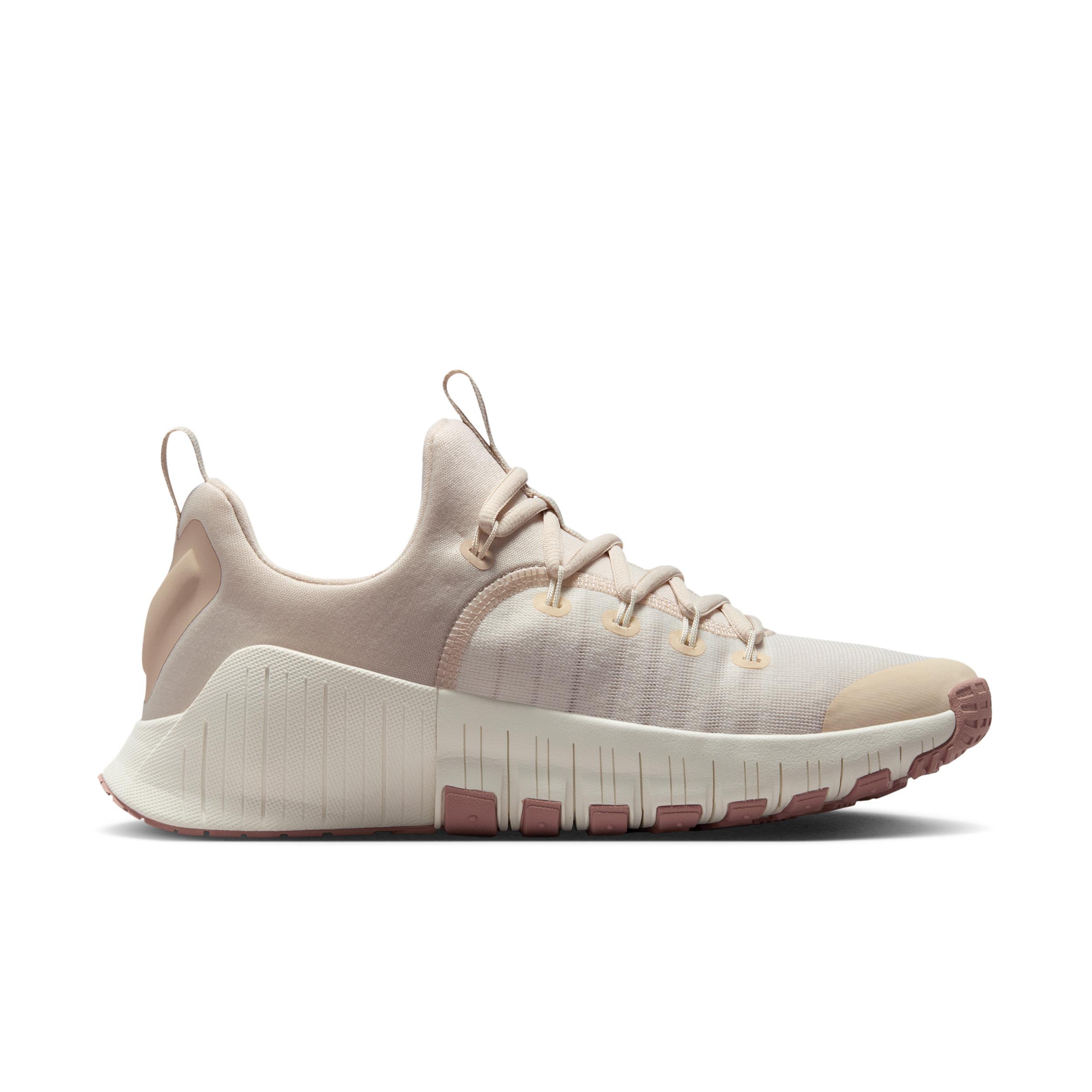 Nike Women's Free Metcon 6 Workout Shoes Product Image