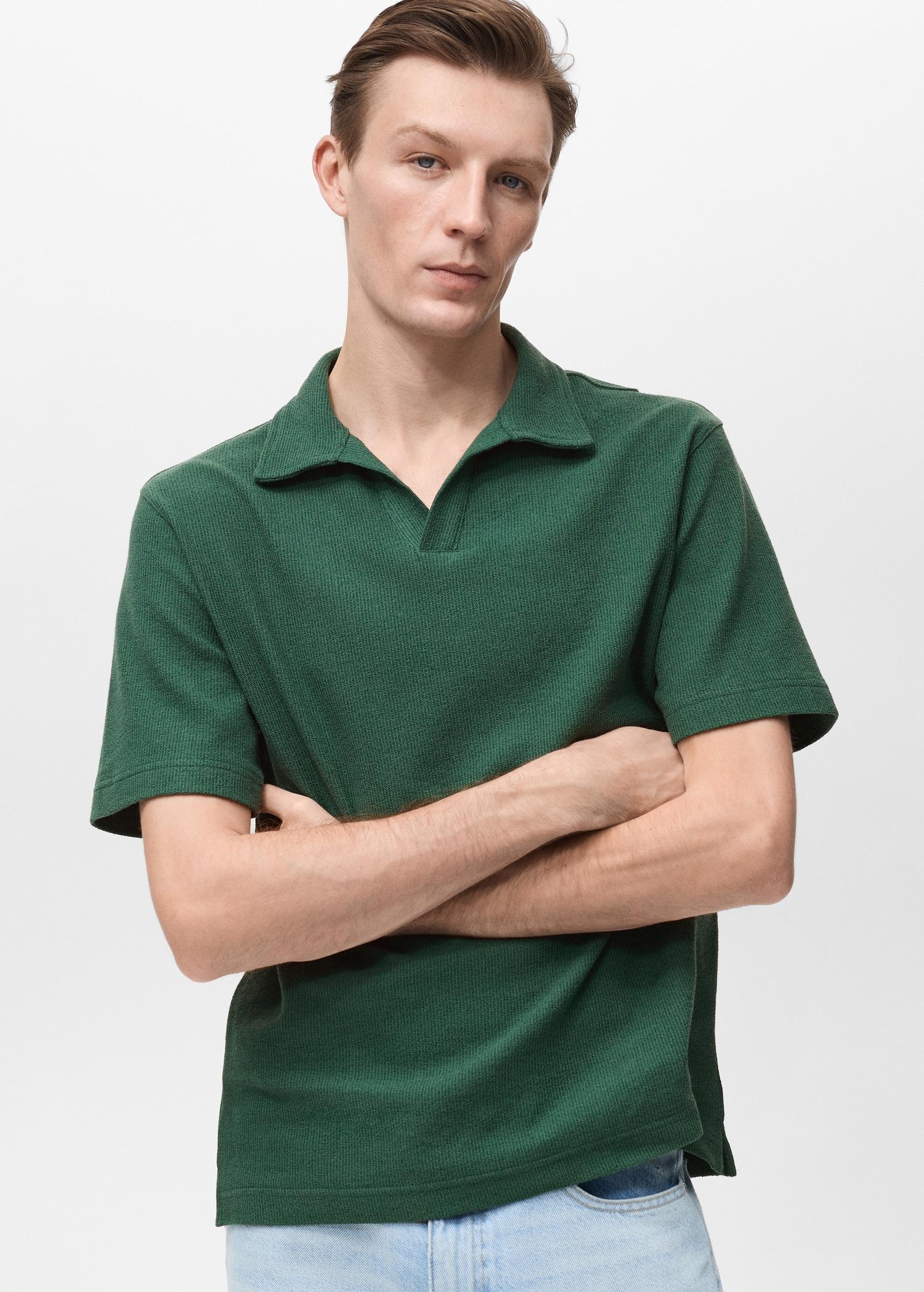 Regular-fit textured polo shirt - Men | MANGO USA Product Image