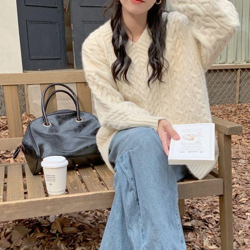 Long-Sleeve V-Neck Plain Cable Knit Sweater Product Image