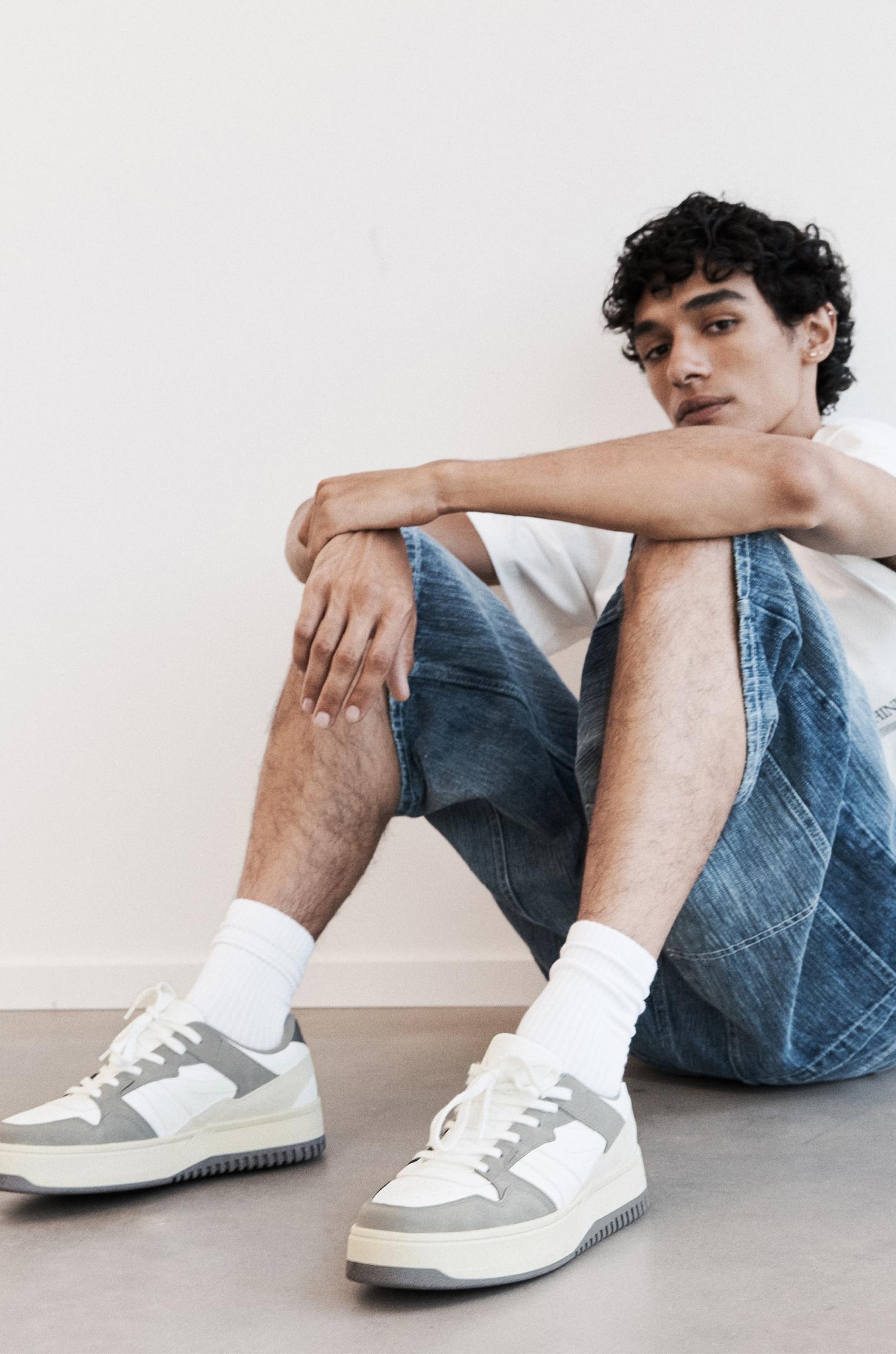 Chunky sneakers Product Image