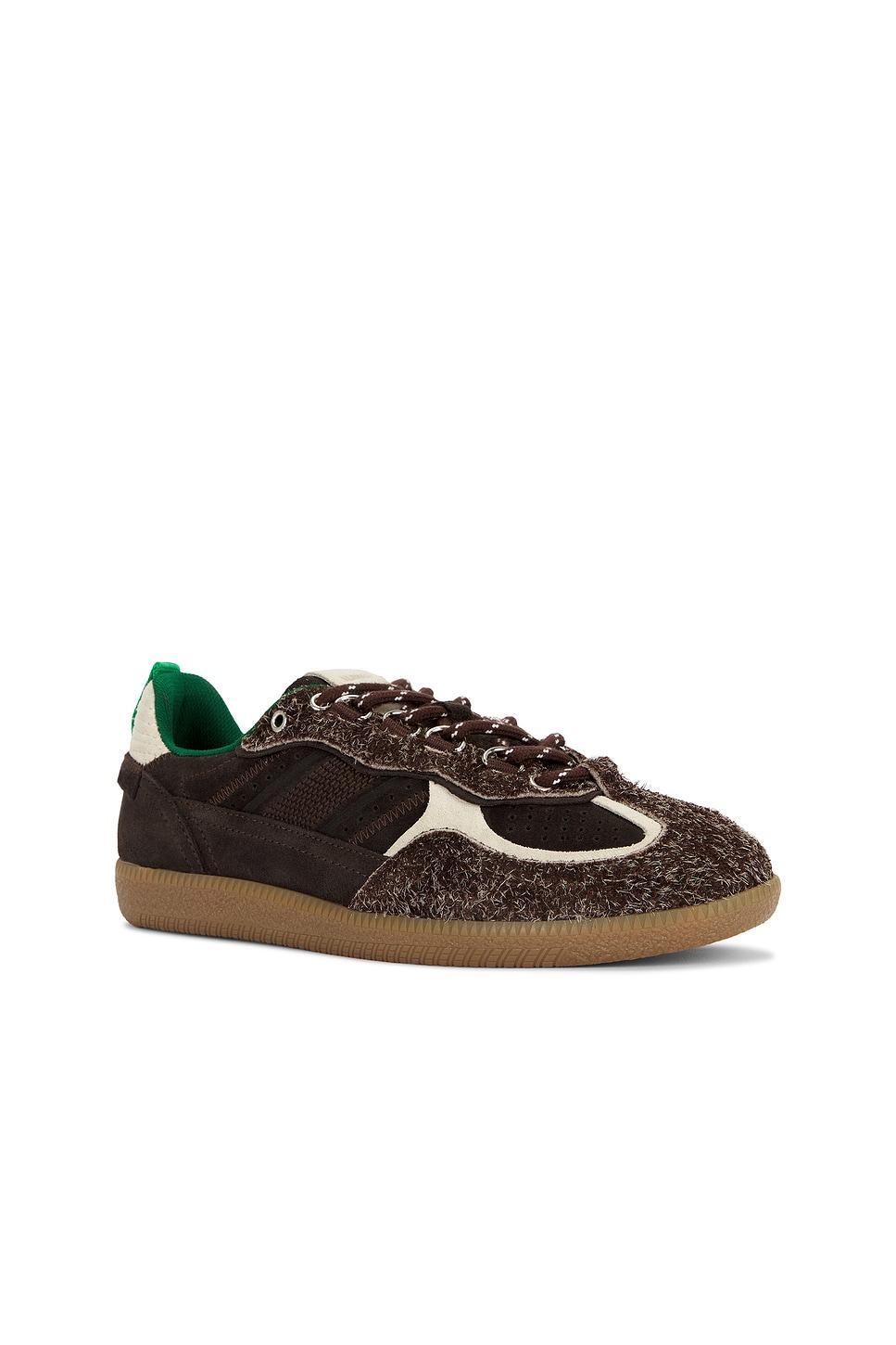 Tb.490 Trek Sneaker ALOHAS Product Image