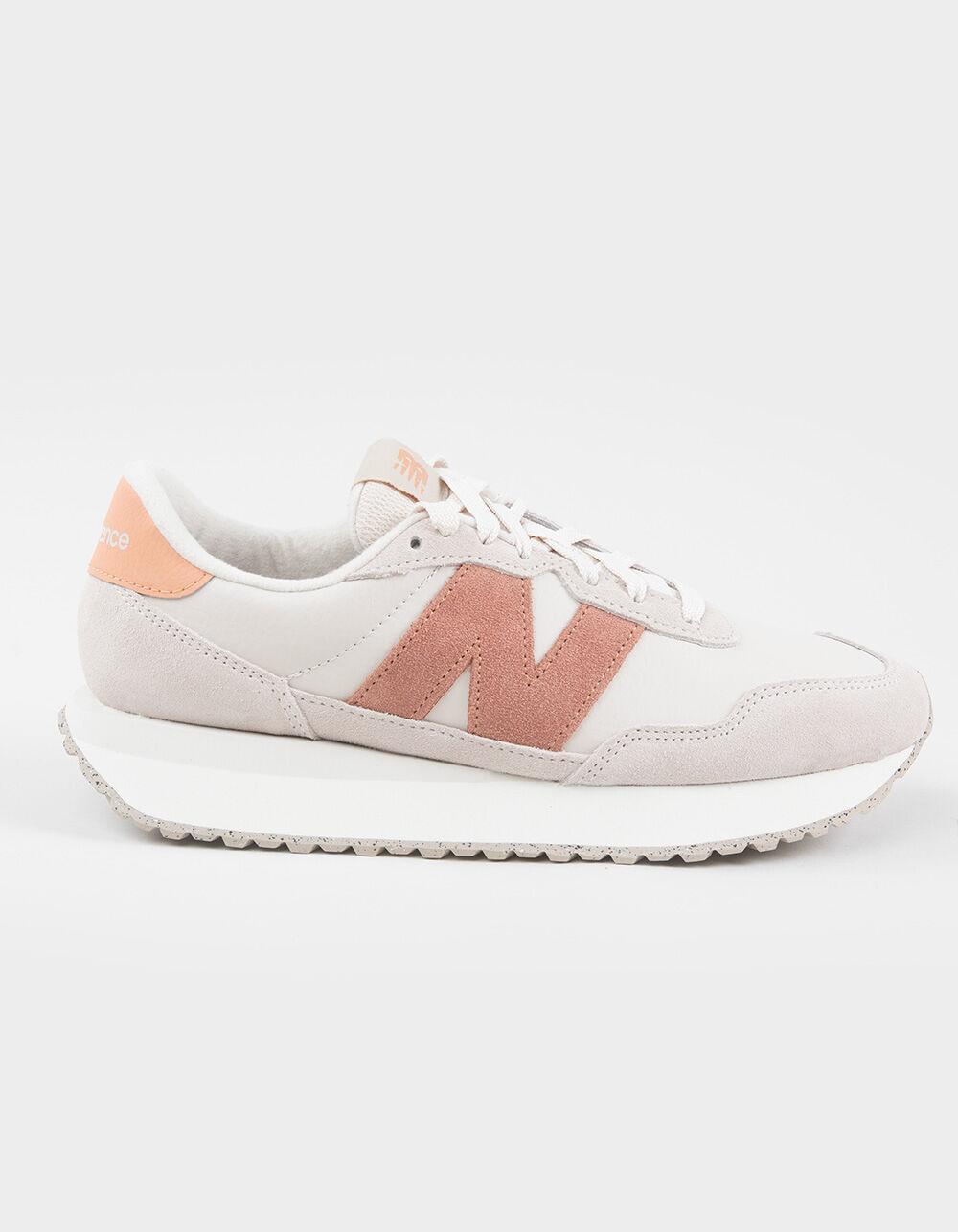 NEW BALANCE 237 Womens Shoes - LT GRY/PINK Product Image