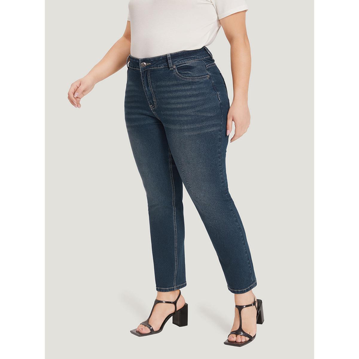 Plus Size Solid High Rise Pocket Dark Wash Jeans Women Midnight Casual Plain Plain High stretch Pocket Jeans BloomChic 26/4X Product Image
