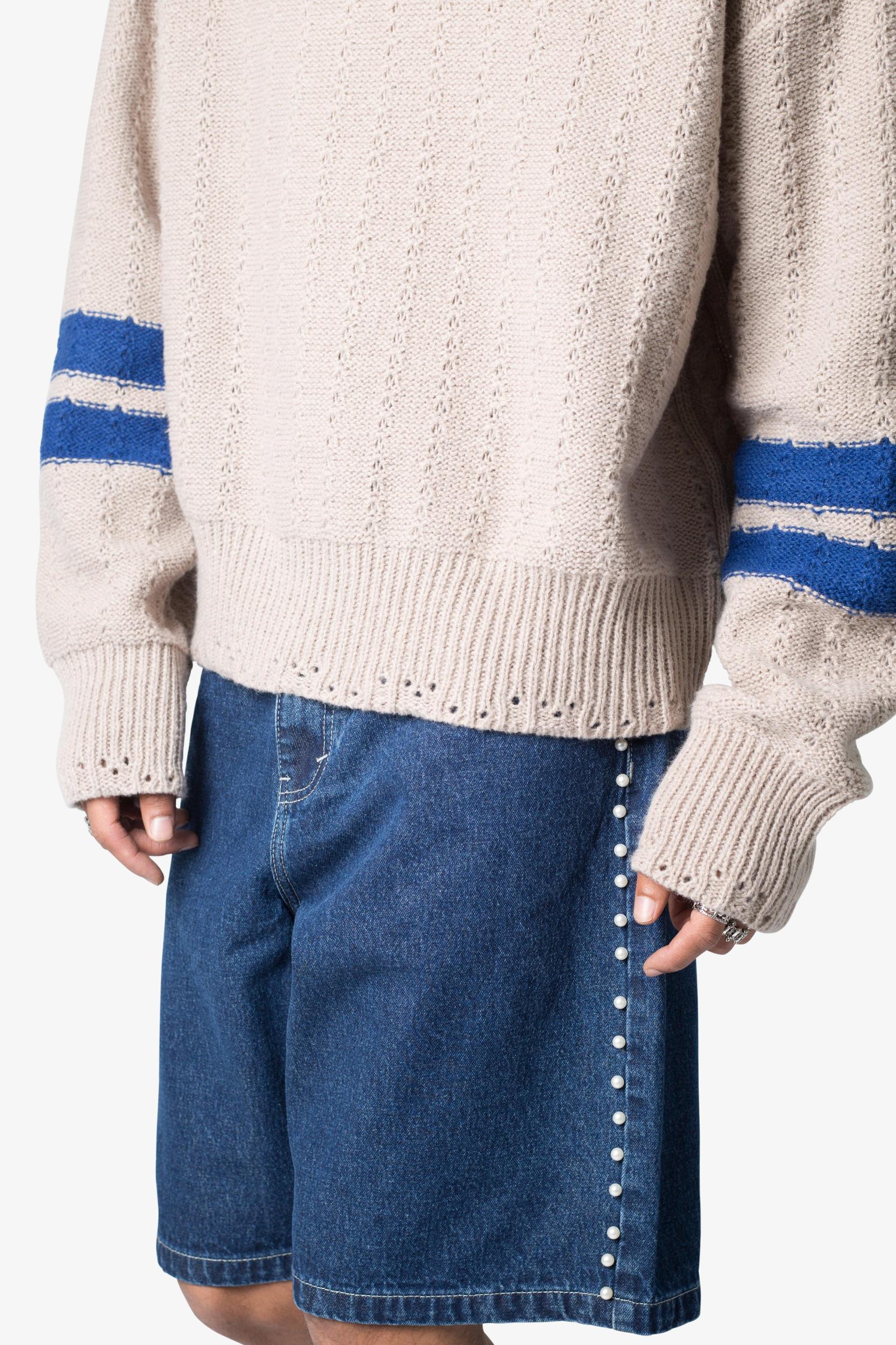Varsity V Neck Sweater - Off White/Blue Product Image