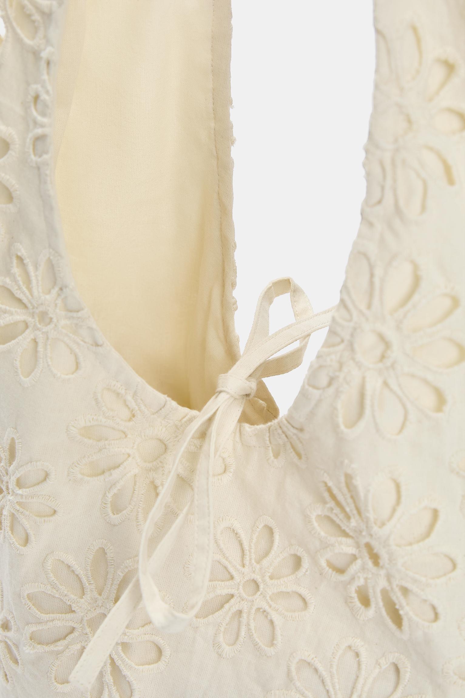 Floral fabric shoulder bag Product Image