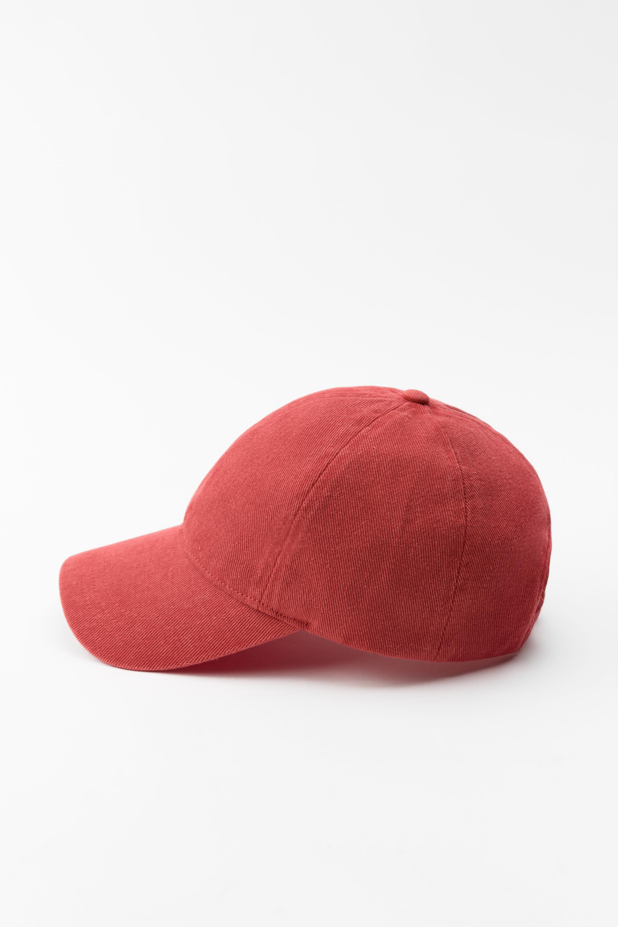 BASIC TWILL CAP Product Image