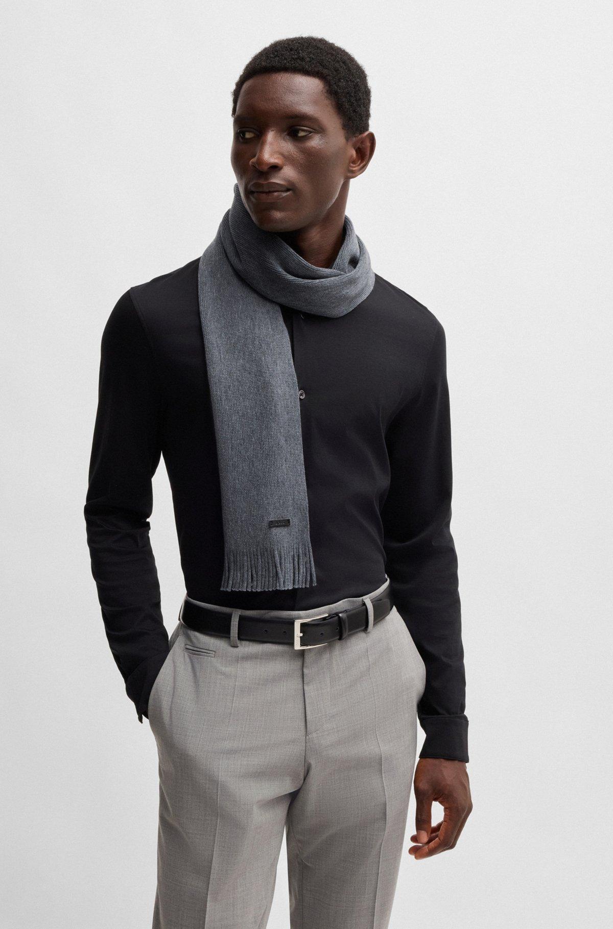 Raschel-knit scarf in merino wool Product Image