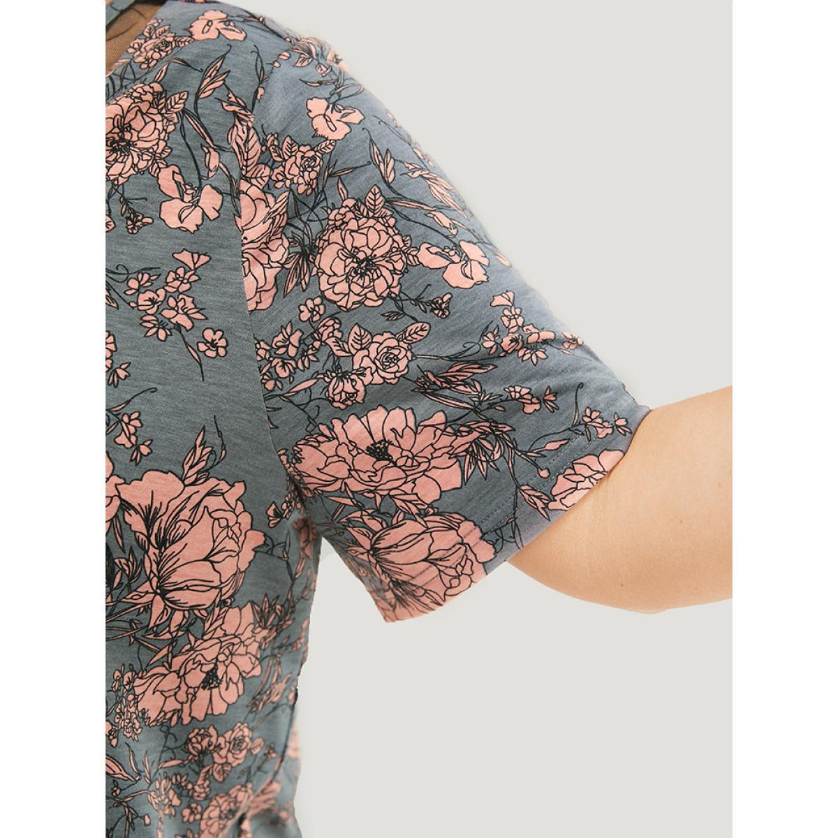 Plus Size Floral Print Mesh Insert Flutter Sleeve T-shirt Gray Women Elegant See through Floral V-neck Dailywear T-shirts BloomChic 12/L Product Image