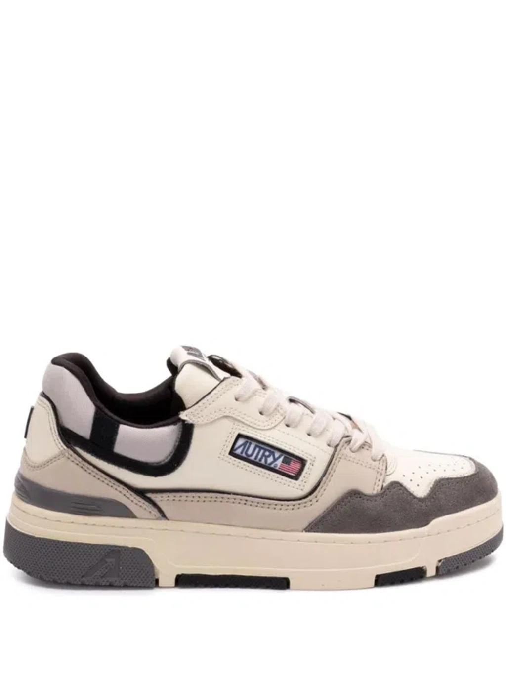 AUTRY Clc Low Sneakers In Grey Product Image