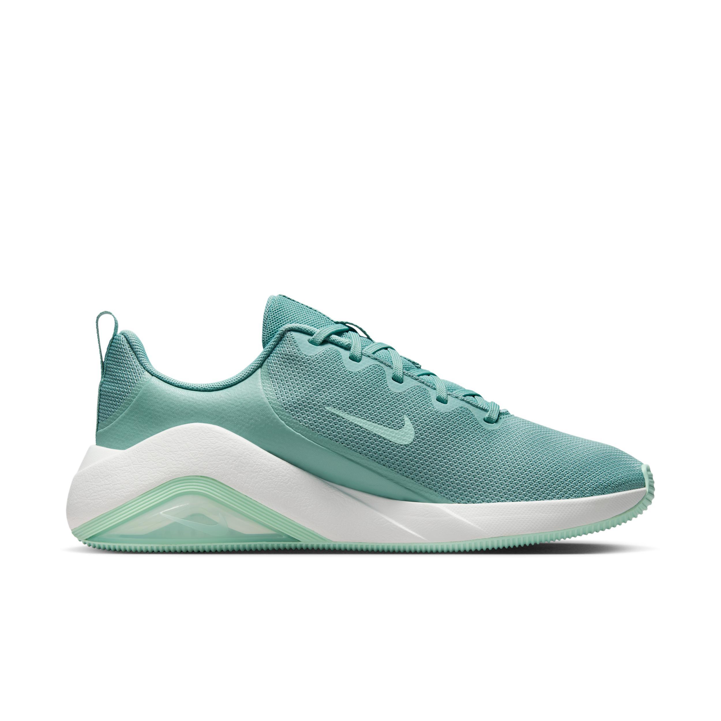 Nike Women's Bella 7 Workout Shoes Product Image