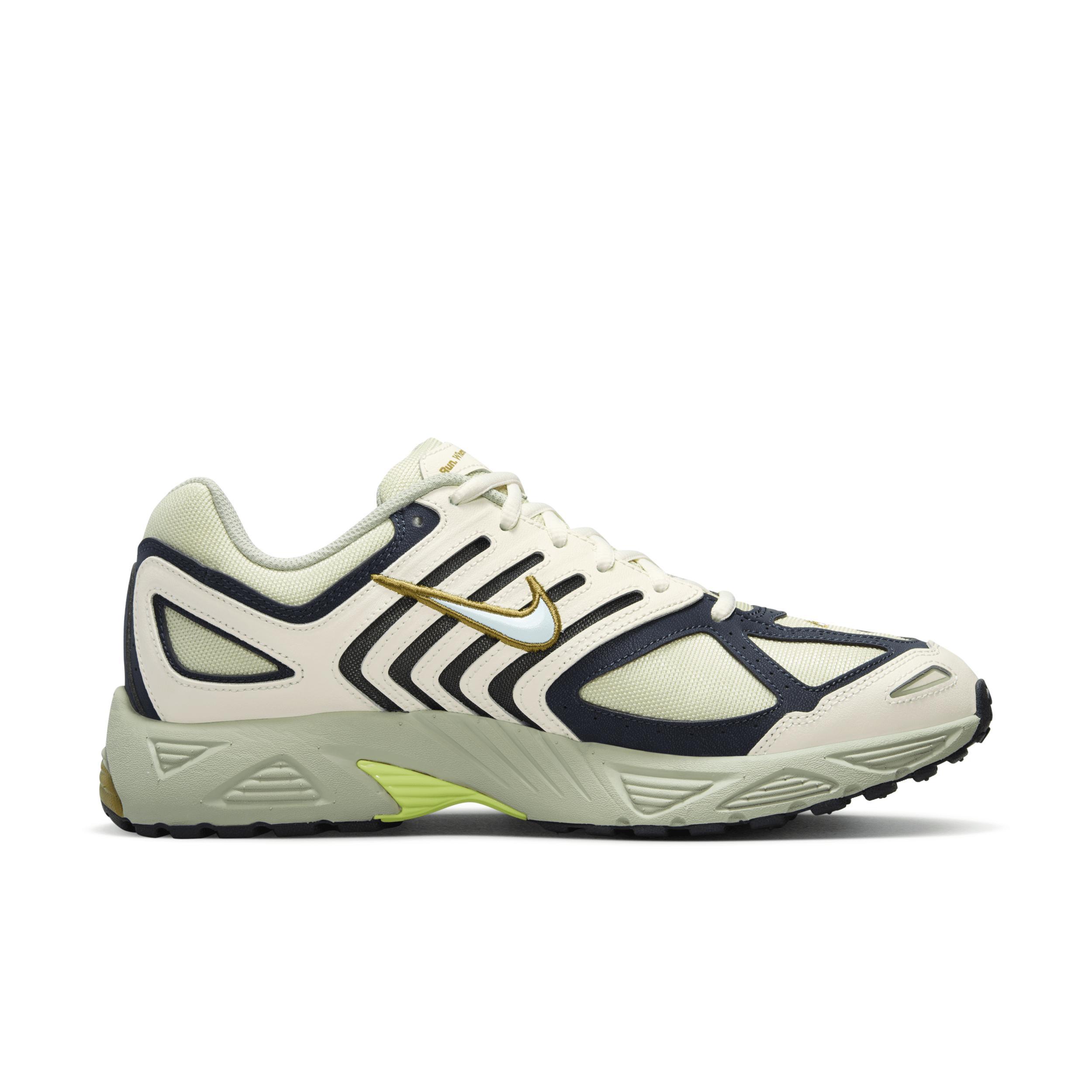 Nike Mens Air Pegasus 2005 Casual Shoes Product Image
