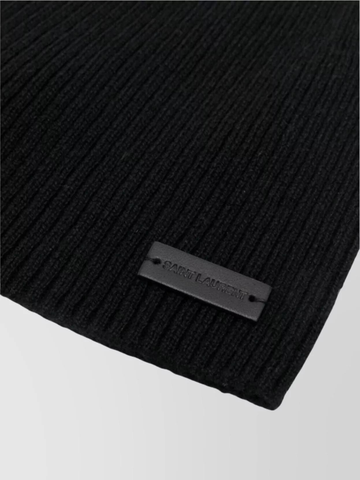 SAINT LAURENT Paris Men Berretto Senza Risvolto A Costine In Black Product Image