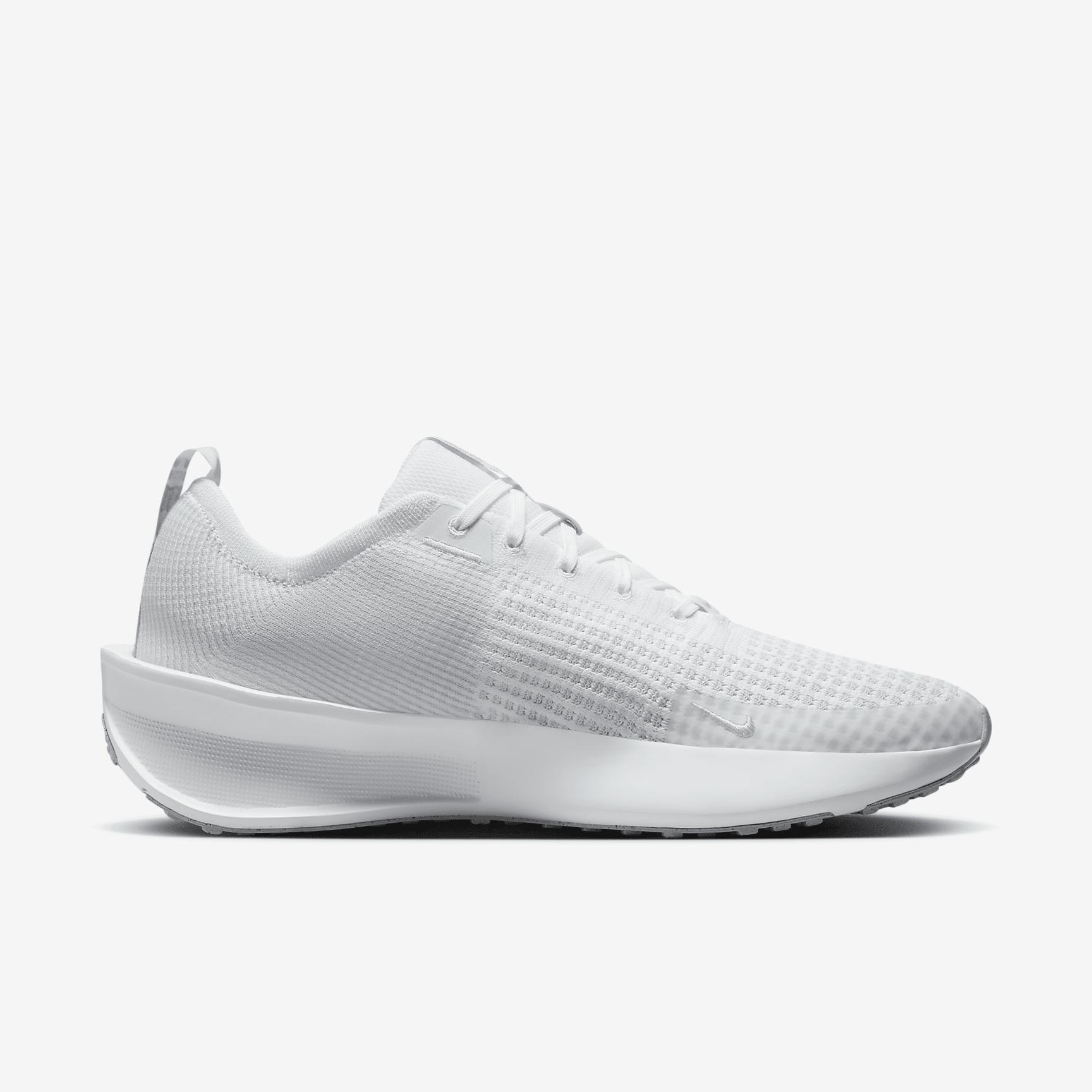Nike Interact Run Men's Road Running Shoes Product Image