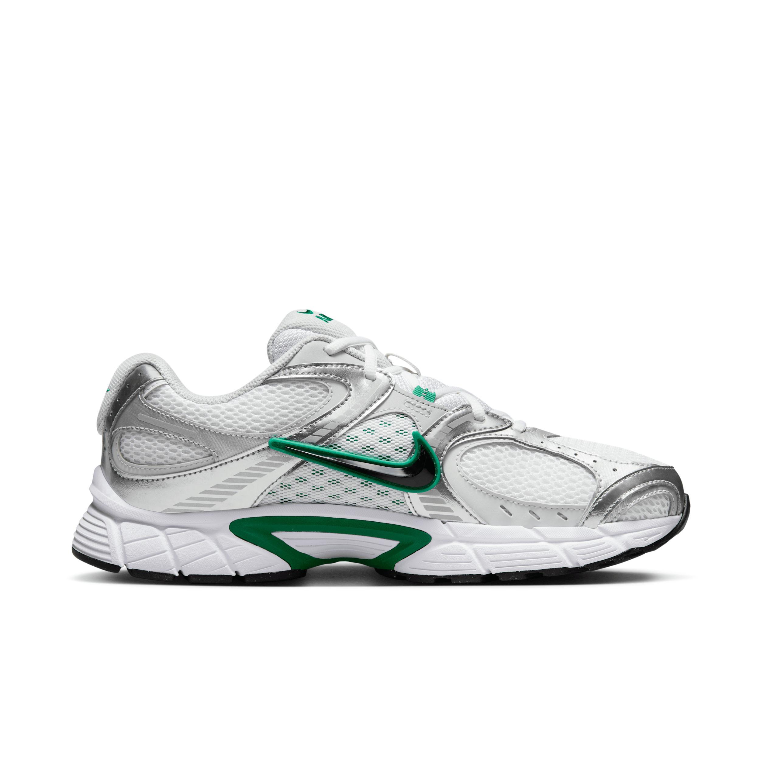Nike Men's V5 RNR Shoes Product Image