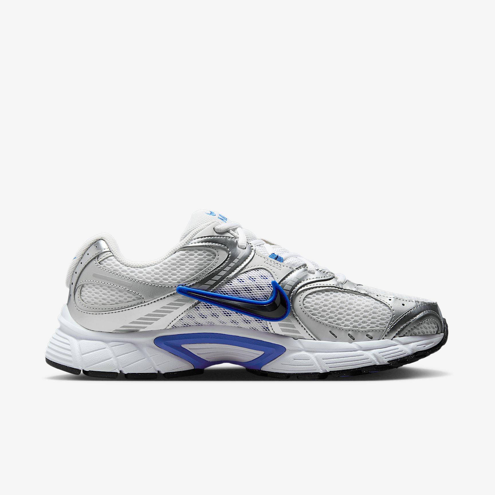 Nike Men's V5 RNR Shoes Product Image