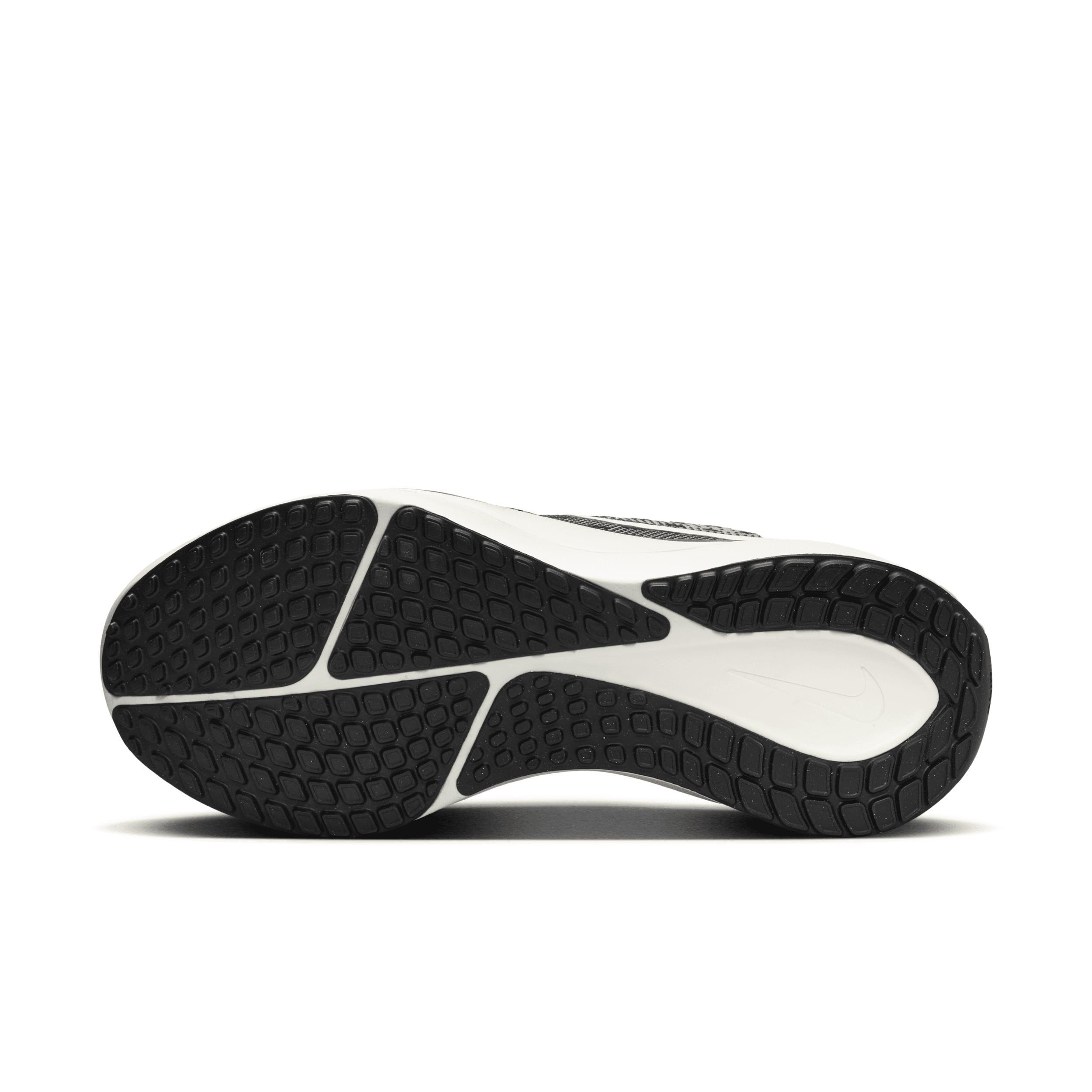 Nike Womens Nike Vomero 17 - Womens Running Shoes Product Image