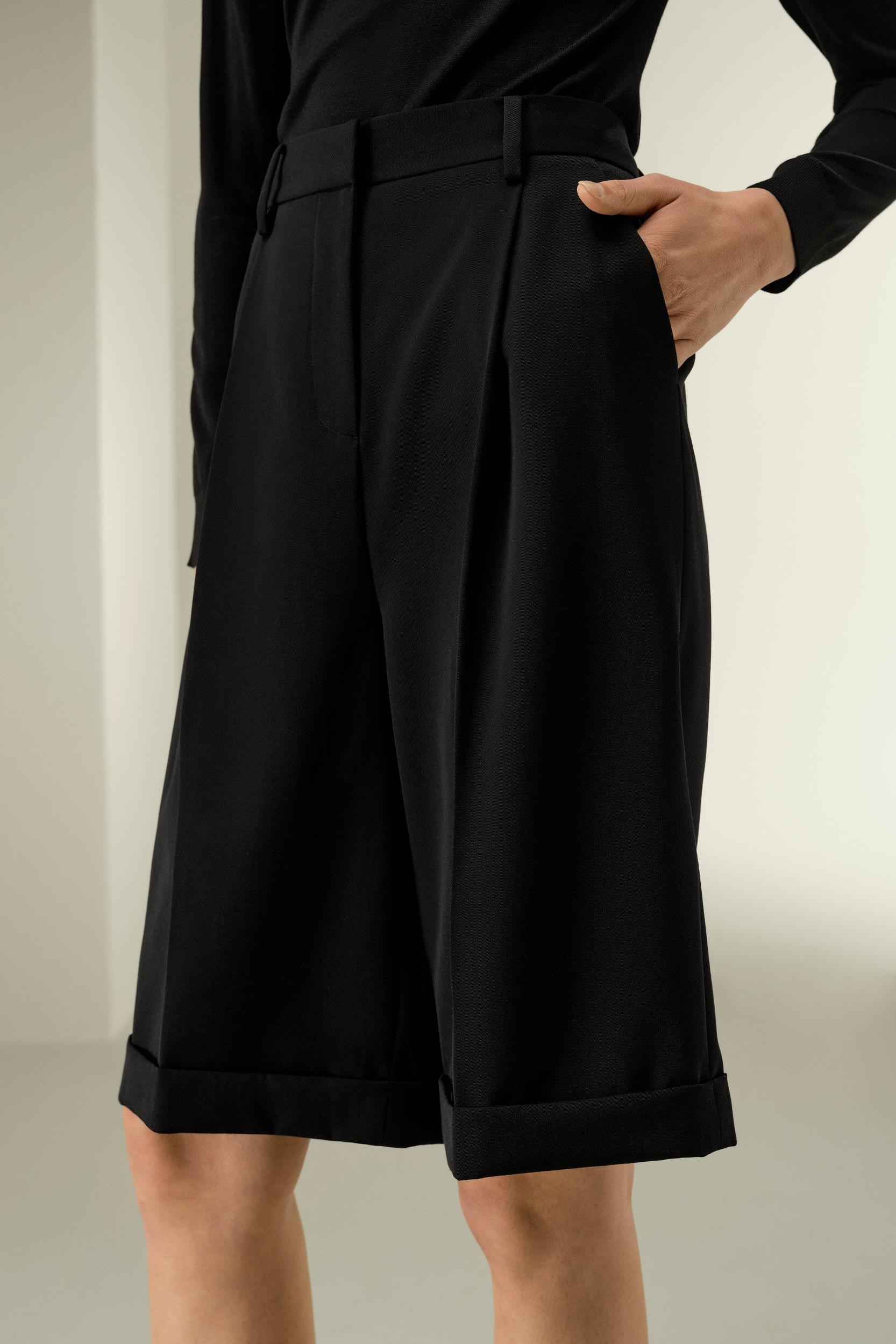 Tailored Knee-Length Wool Shorts Product Image