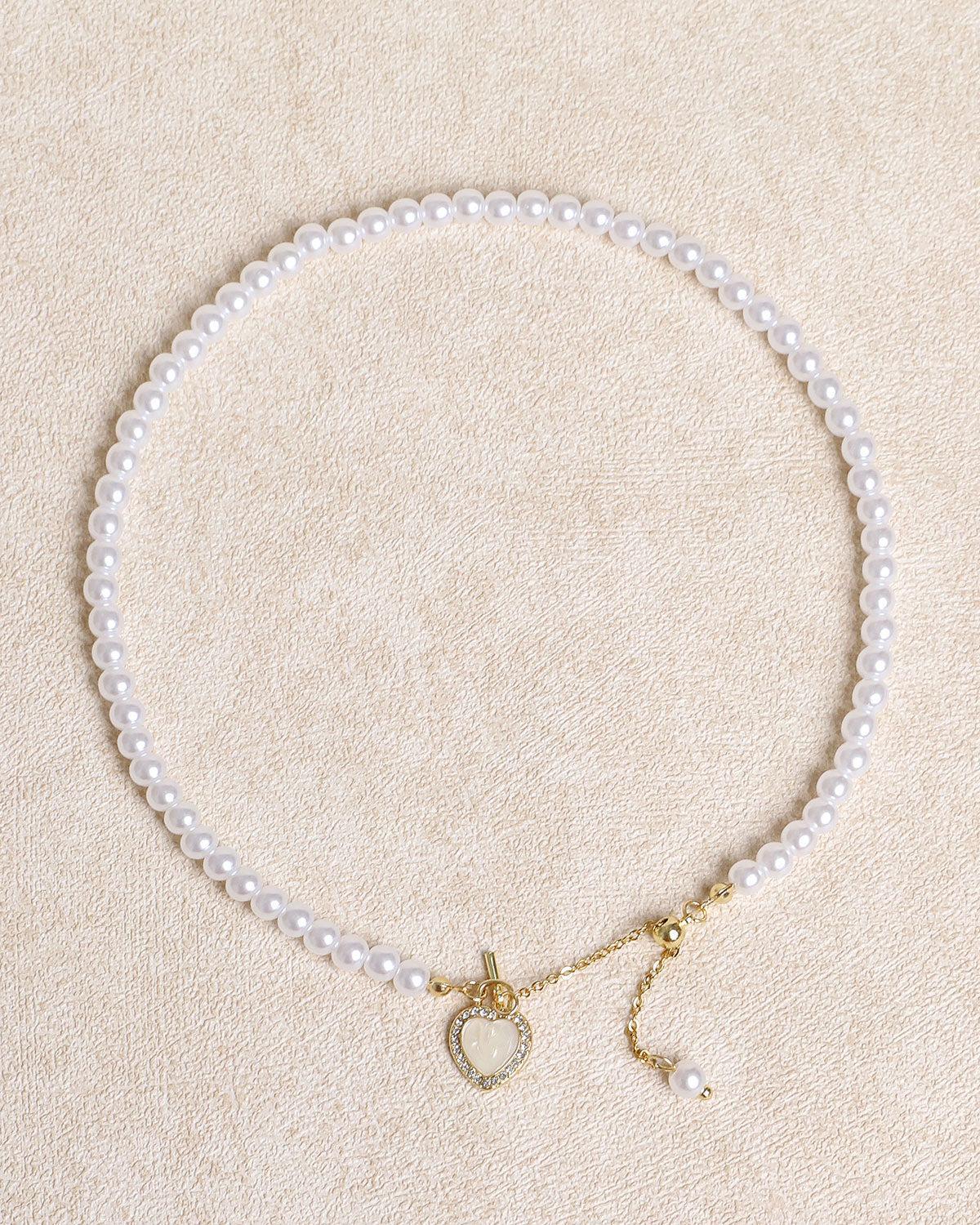 Alloy Pearl Necklace Product Image